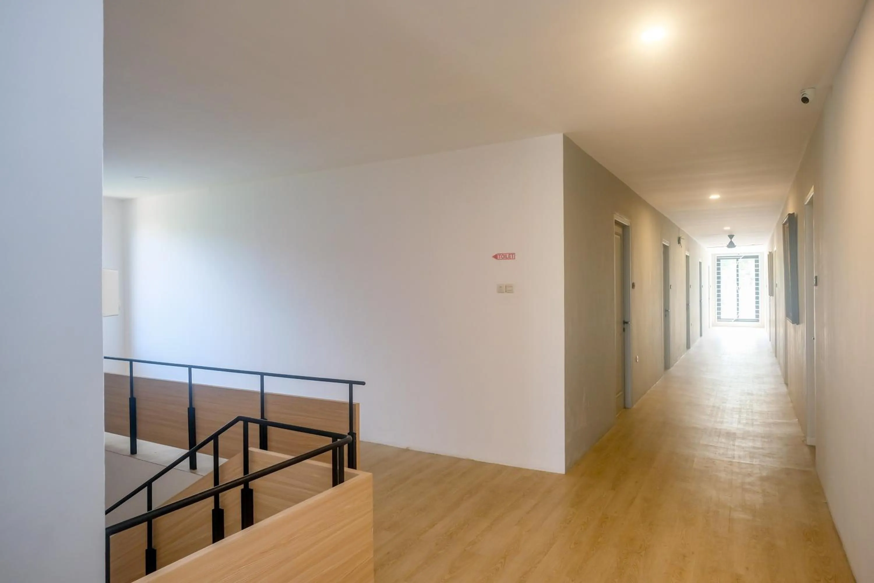 Property building in Urbanview Hotel JJ Bukitsari Semarang