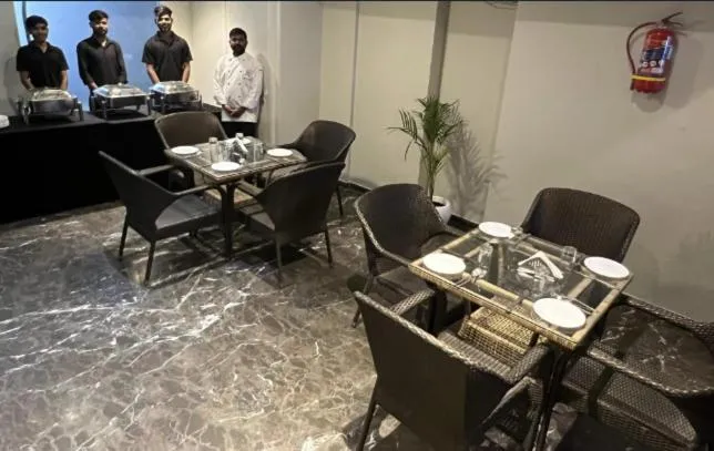 Restaurant/places to eat in Phoenix - Unmatched Comfort