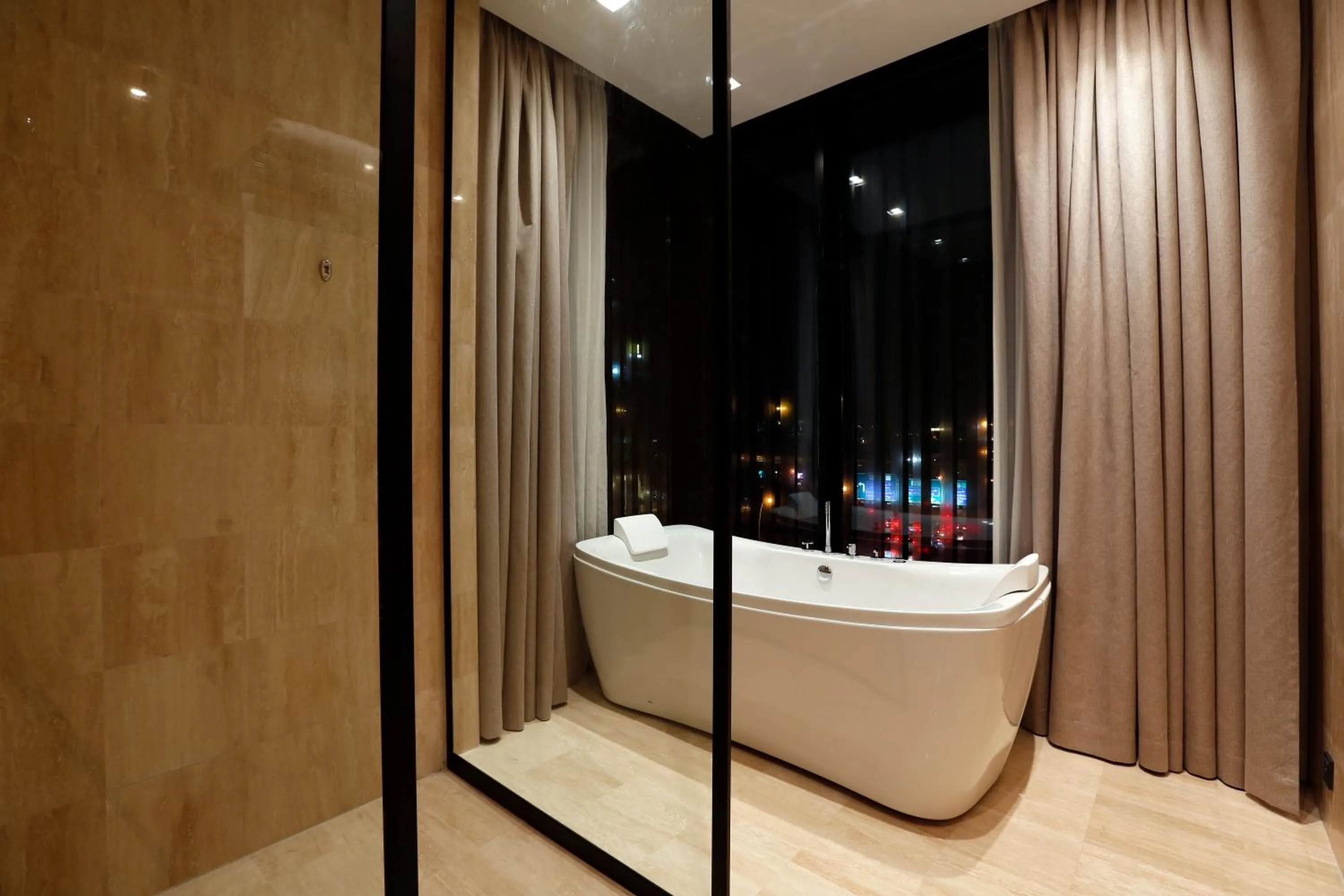 Hot Tub in ALMA Hotel Riyadh