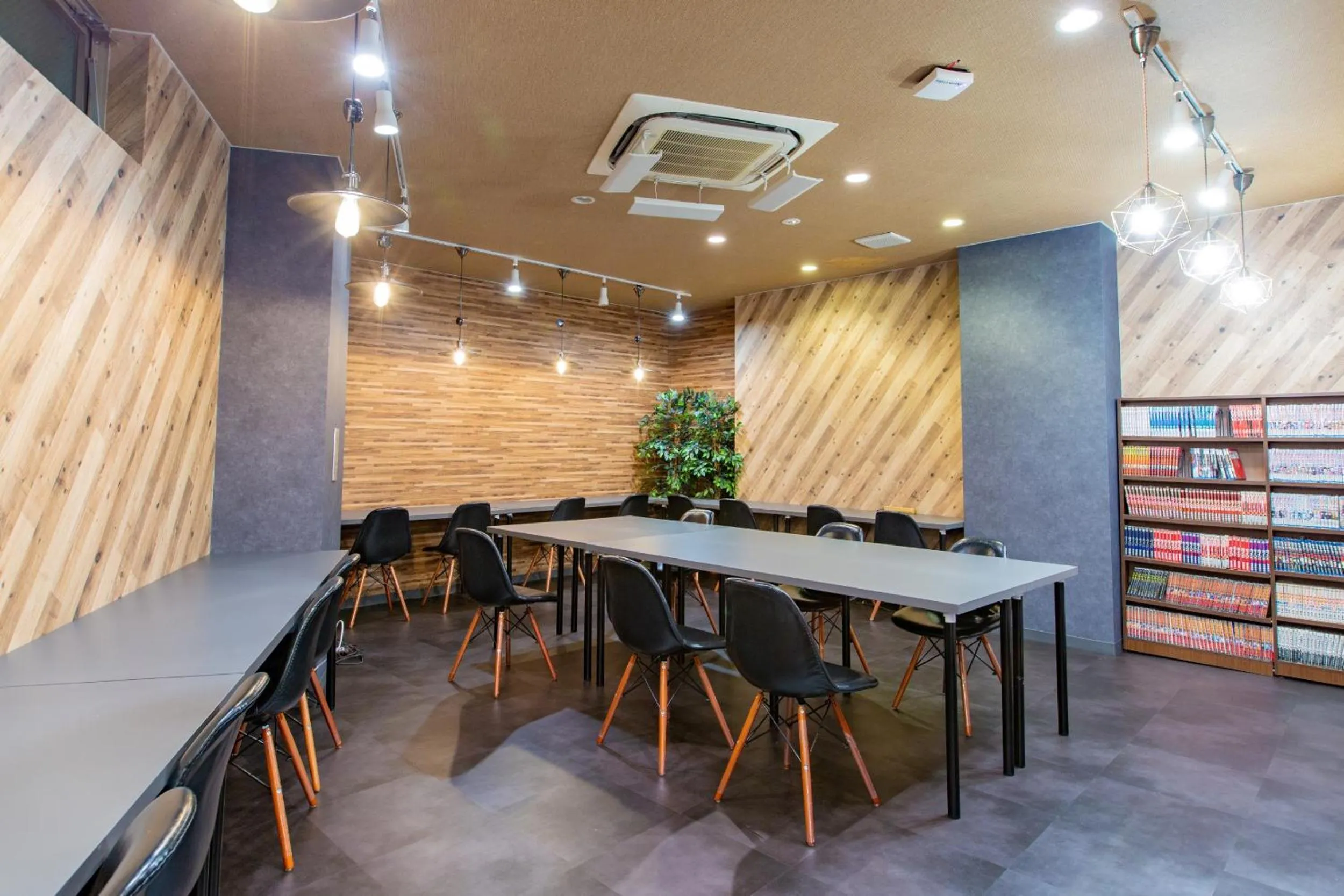 Communal lounge/ TV room in Anshin oyado Tokyo Man Akihabara