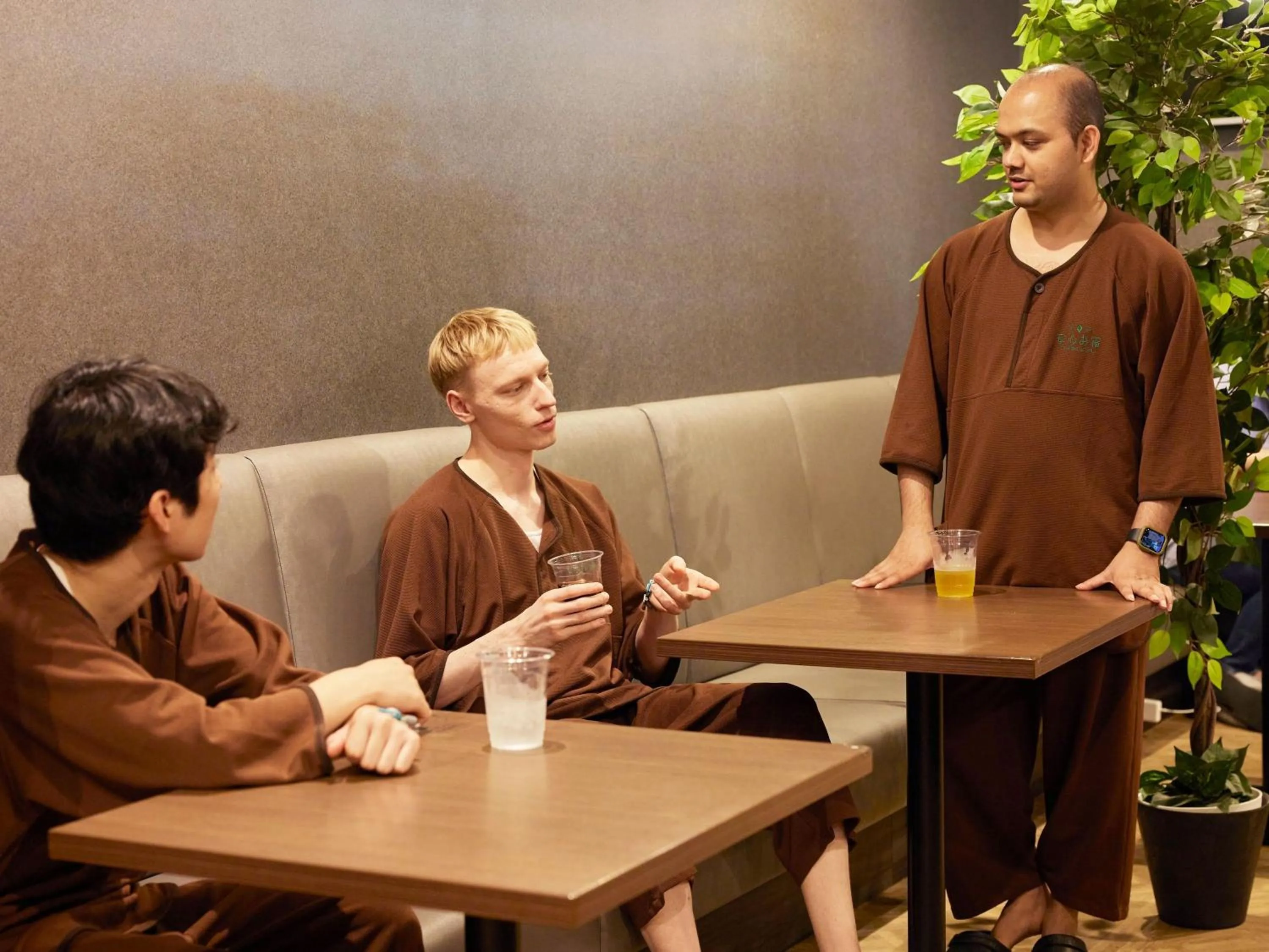 Communal lounge/ TV room in Anshin oyado Tokyo Man Akihabara