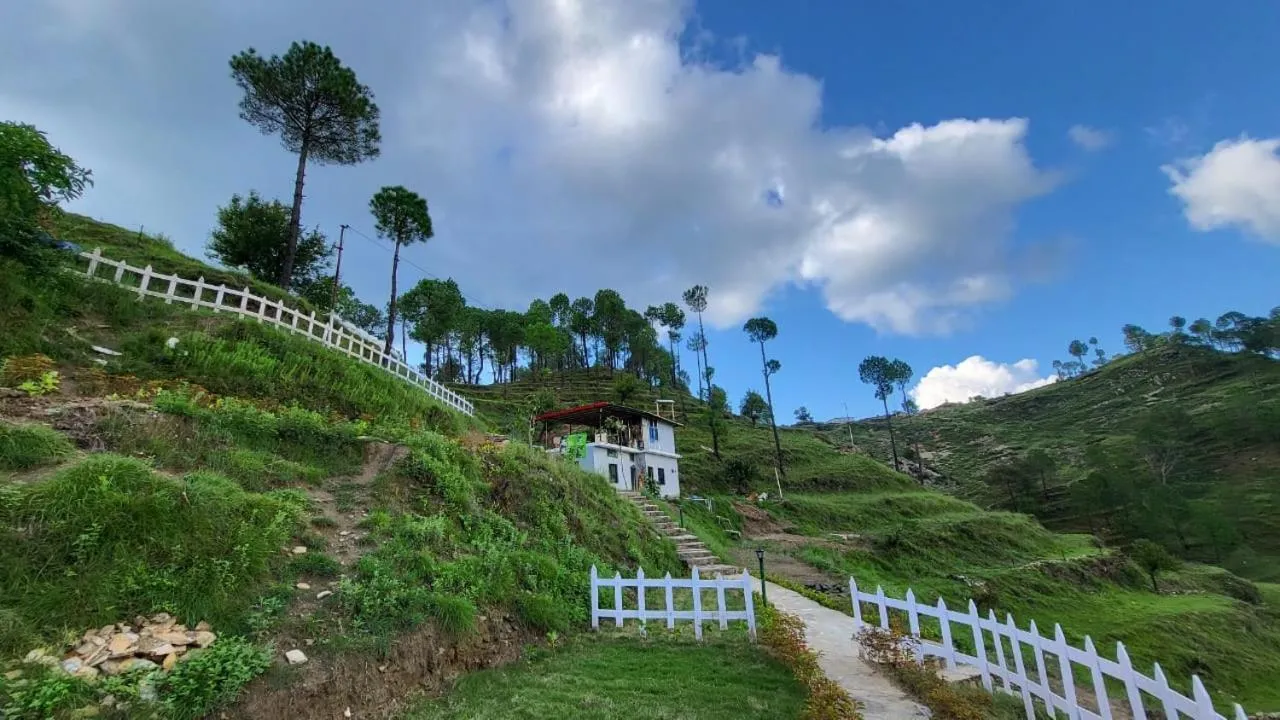Mountain view in Adaara Retreat - Pet Friendly Cottages, Almora