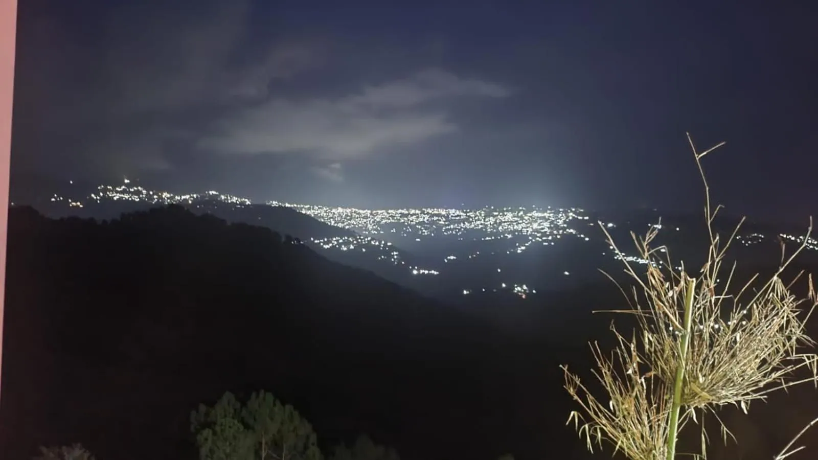 Night in Adaara Retreat - Pet Friendly Cottages, Almora