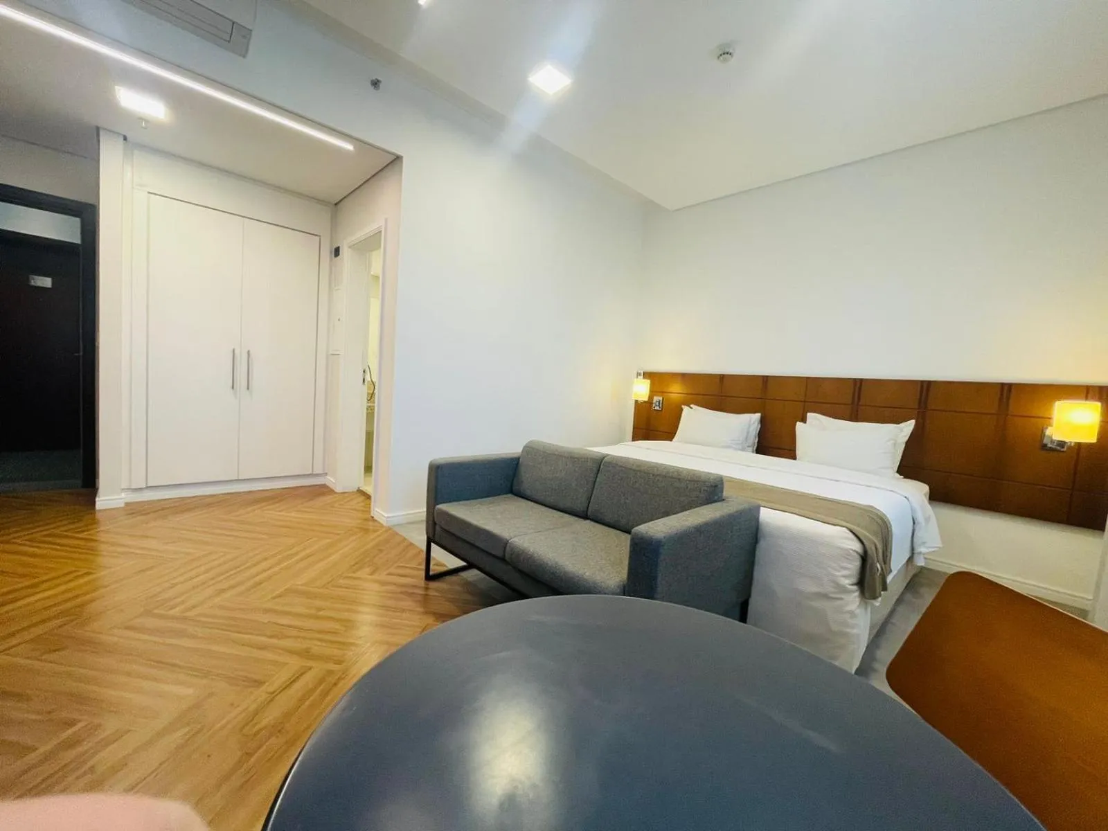 Photo of the whole room, Bed in Luz Plaza São Paulo