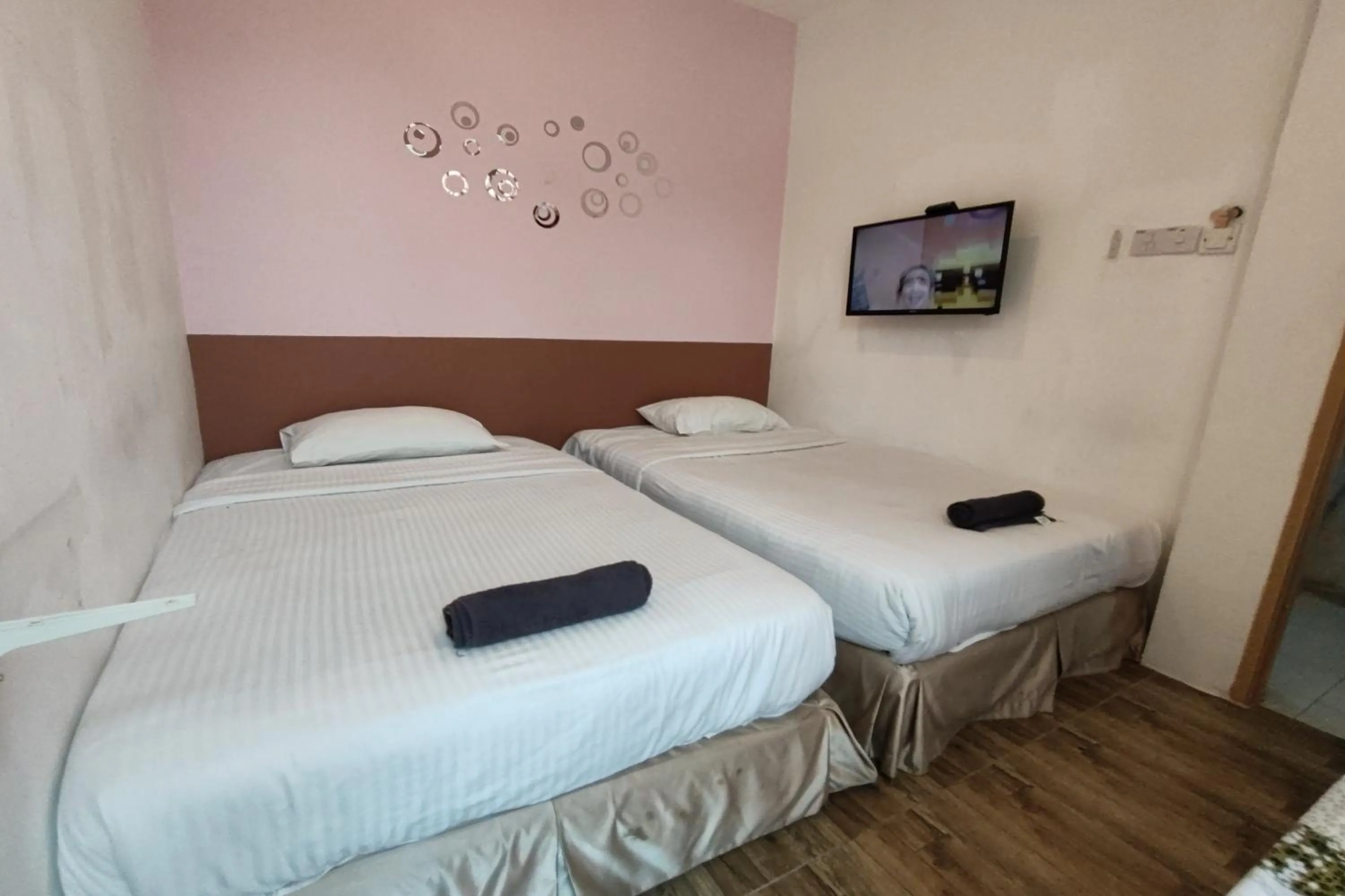 Bedroom, Bed in Maleeq Hotel Meru Ipoh