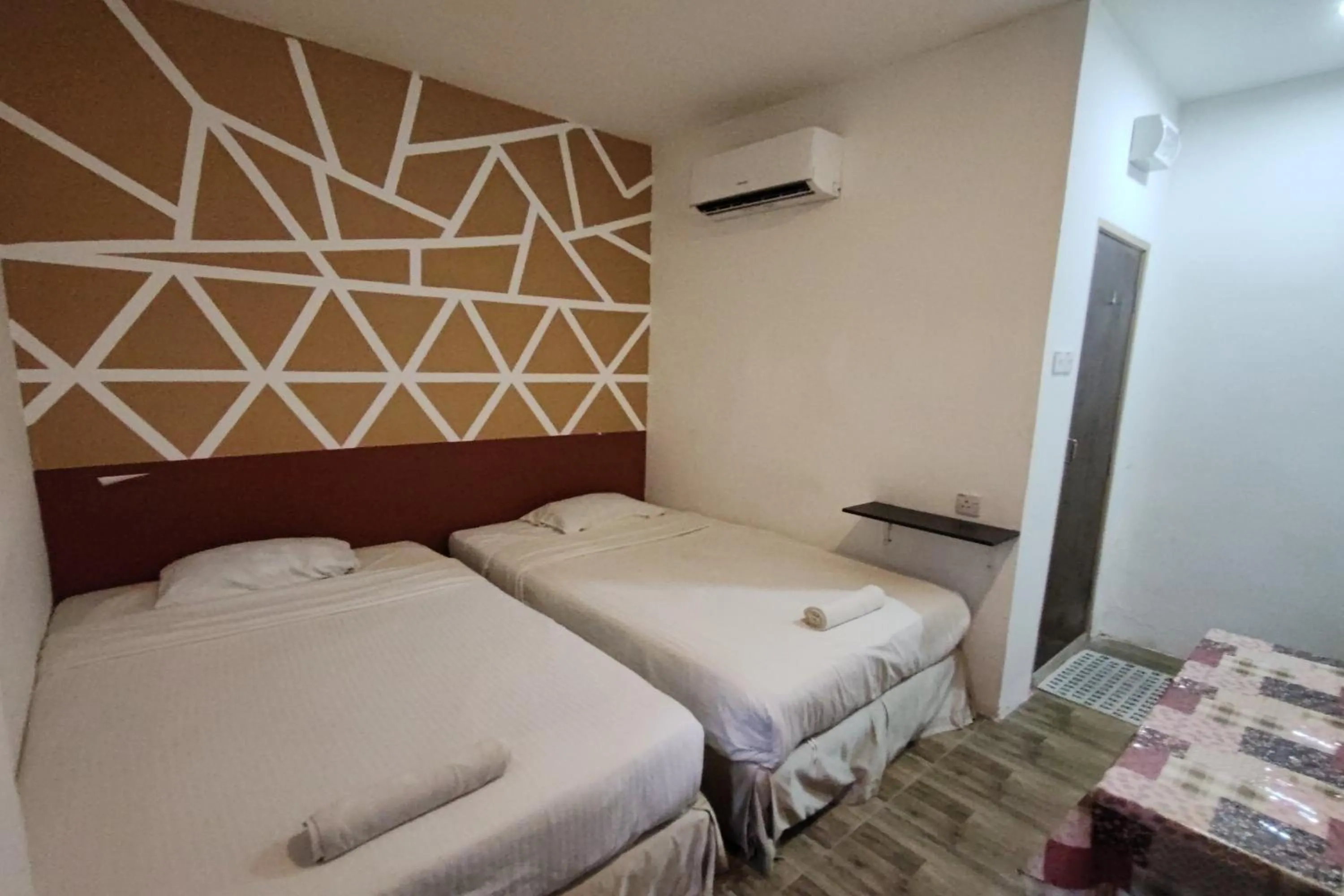 Bedroom, Bed in Maleeq Hotel Meru Ipoh