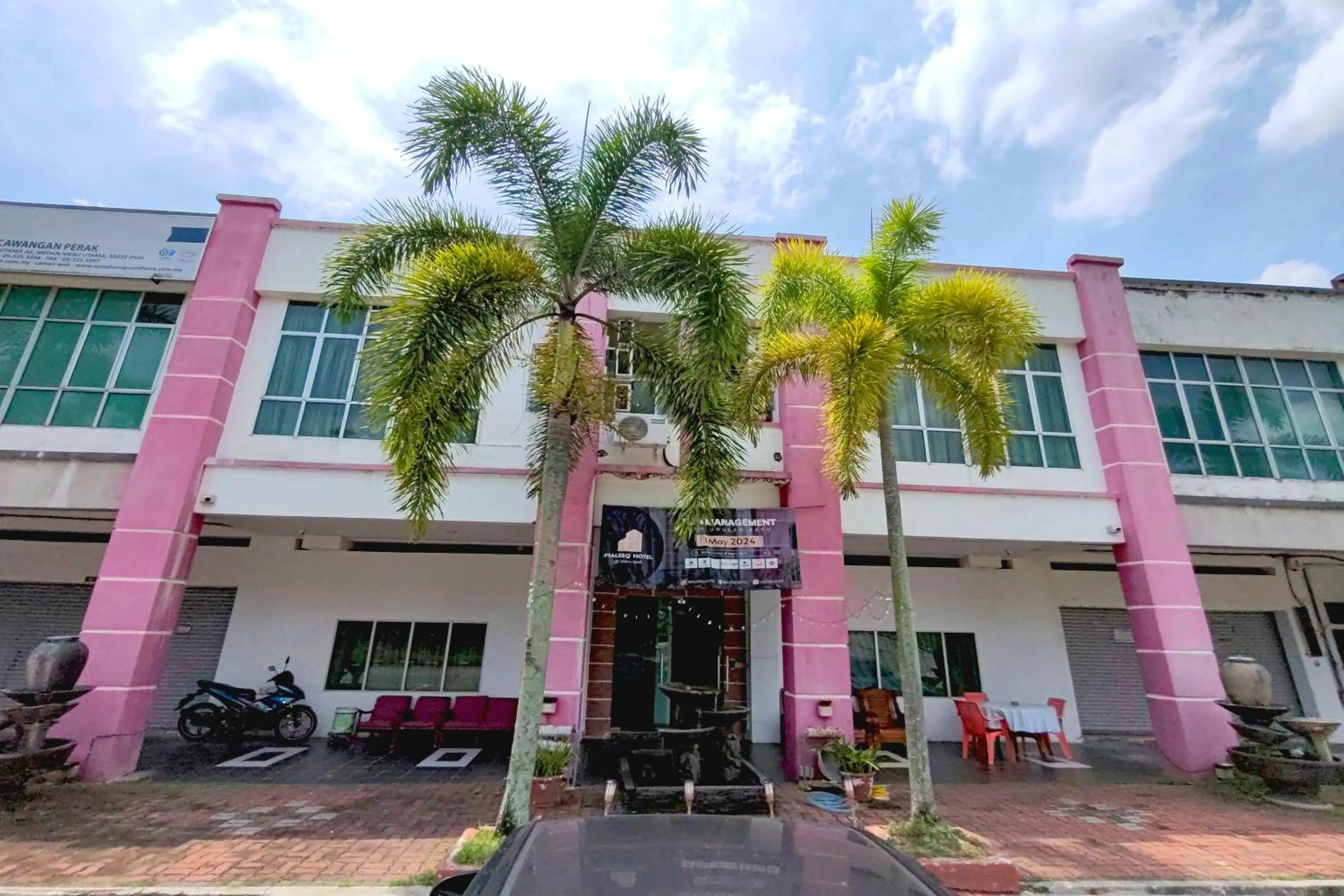 Property building in Maleeq Hotel Meru Ipoh