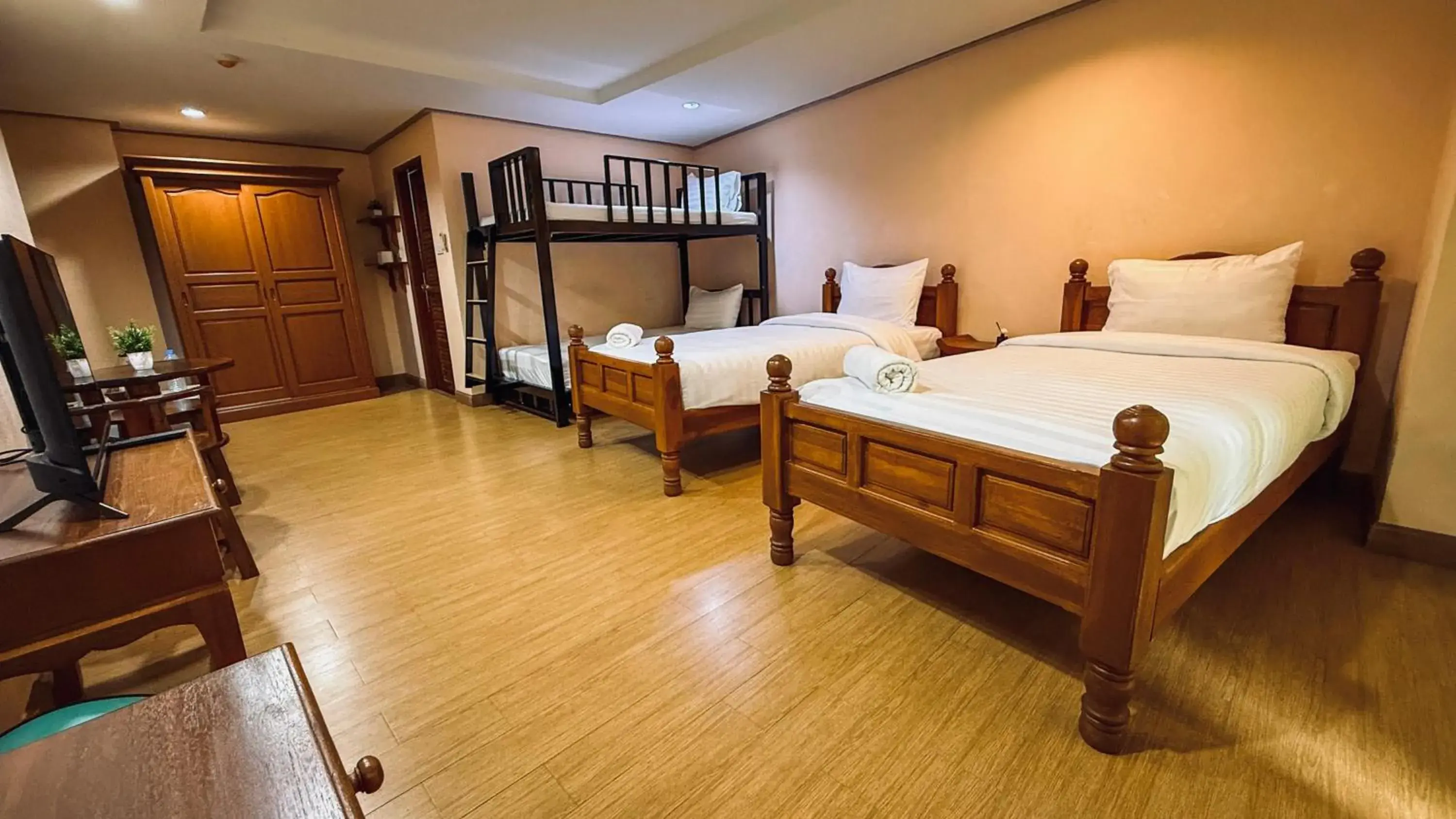 Quadruple Room with Balcony in One Deves Quadruple Room with Balcony in One Deves