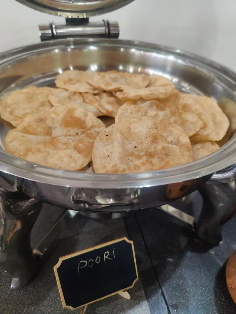 Food in Aliza Inn And Suites By SRS Hotels