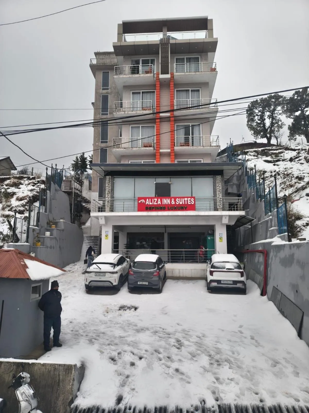 Mountain view in Aliza Inn And Suites By SRS Hotels