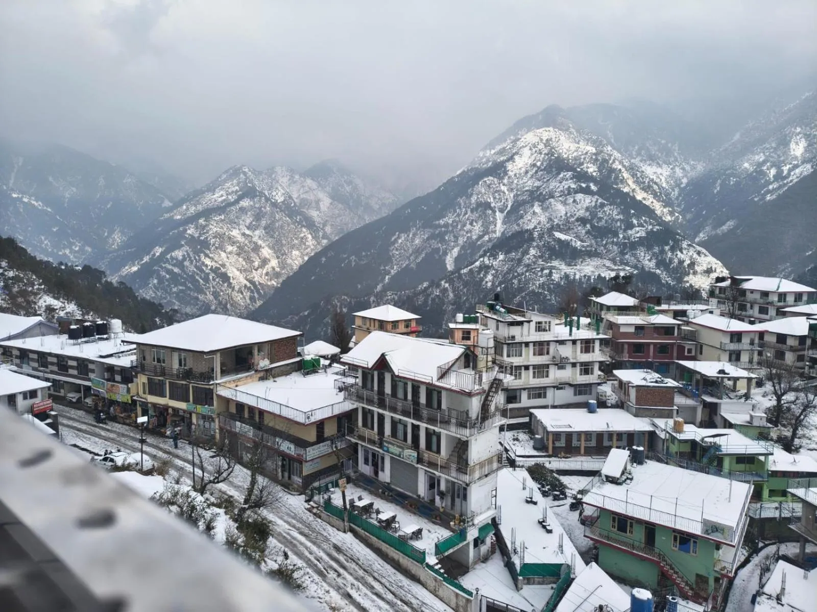 Mountain view in Aliza Inn And Suites By SRS Hotels