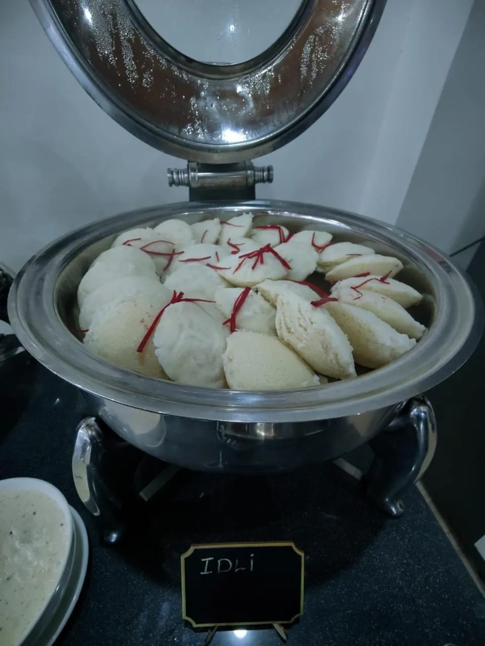 Food in Aliza Inn And Suites By SRS Hotels