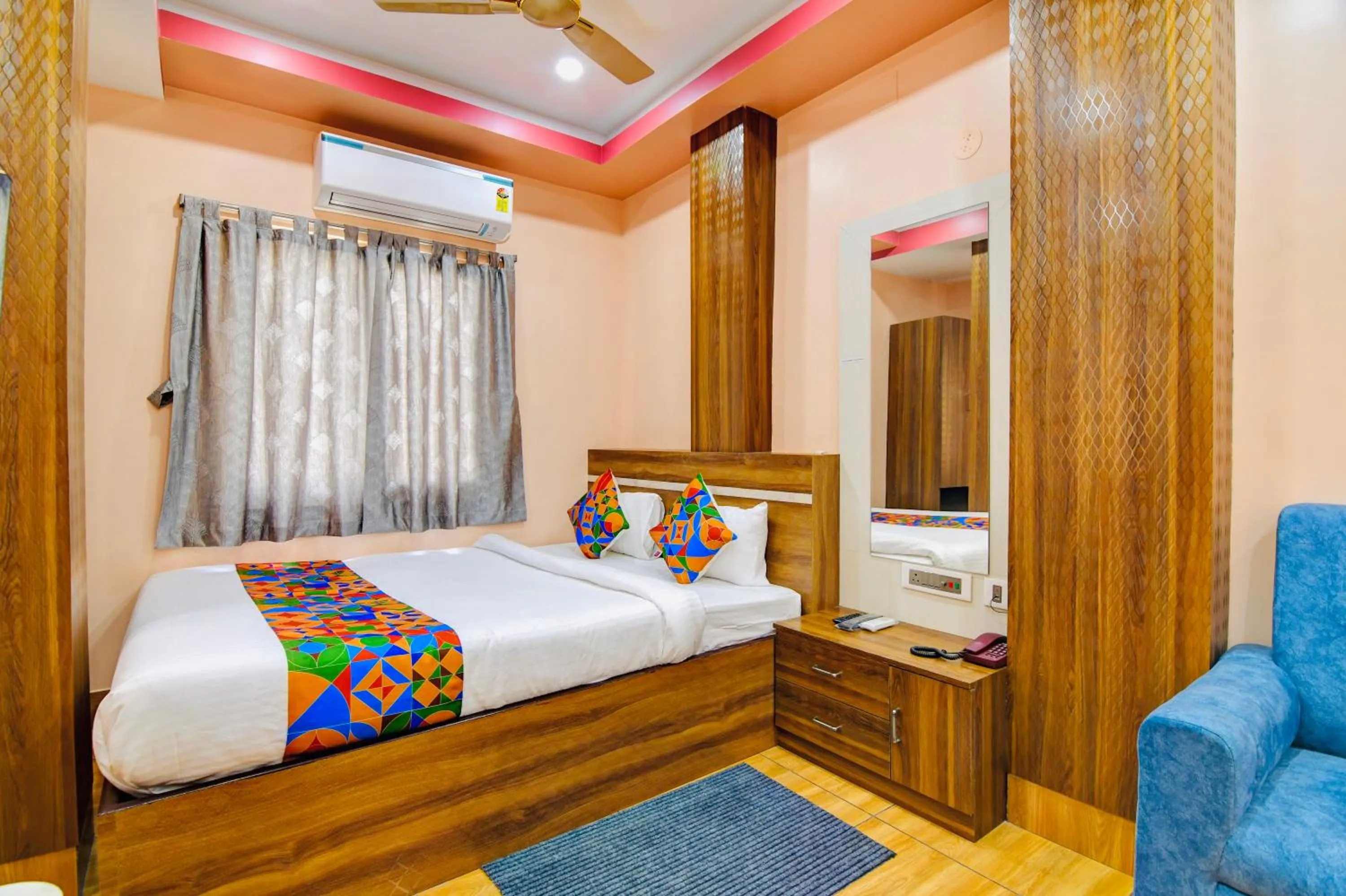 Bed in HOTEL KANAN INN