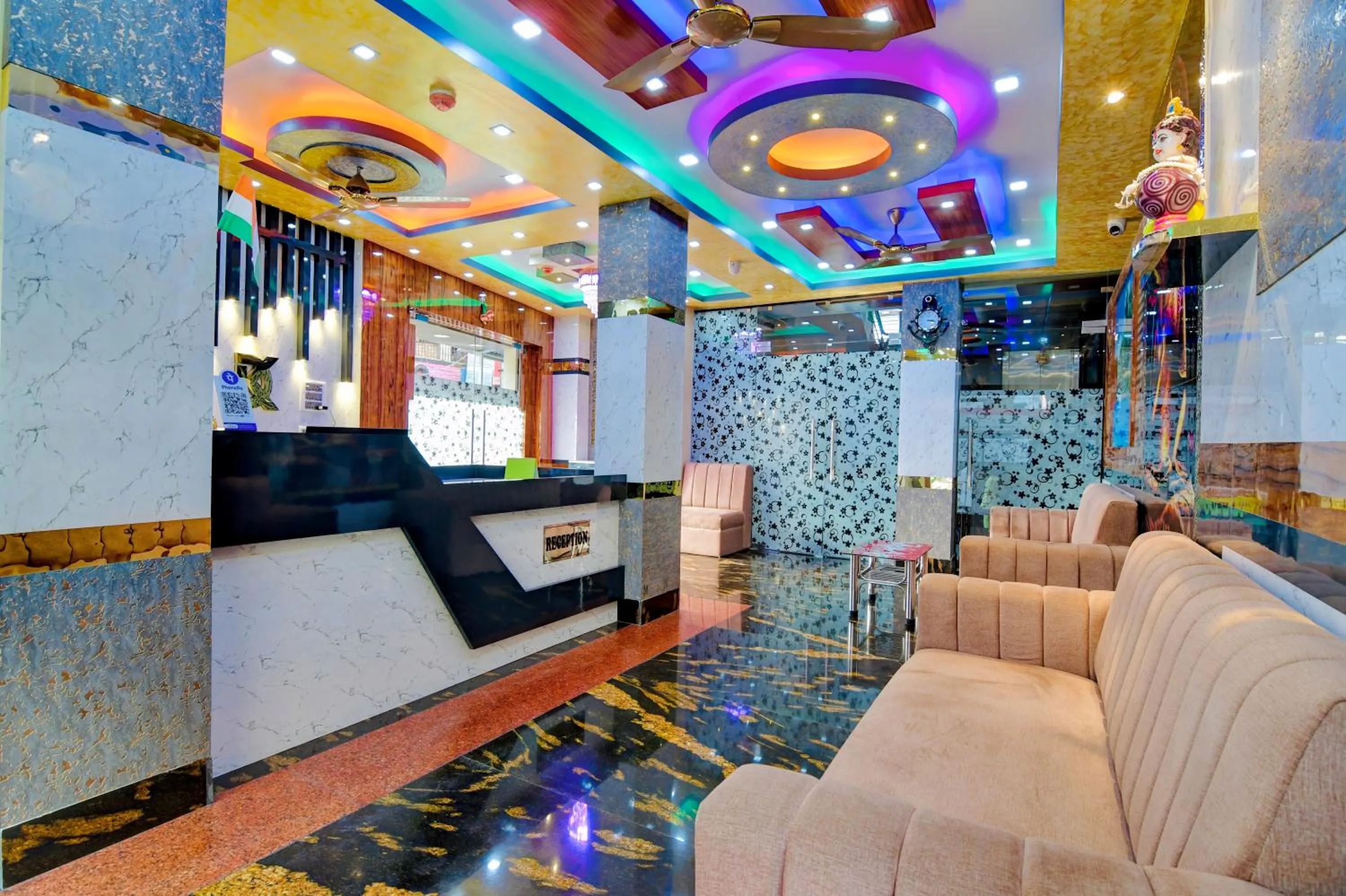 Lobby or reception in HOTEL KANAN INN