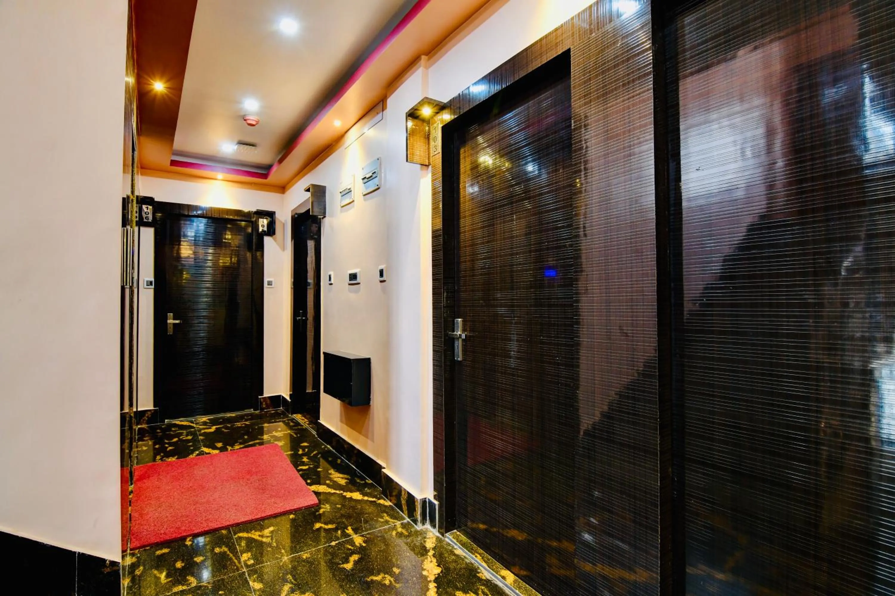 Lobby or reception in HOTEL KANAN INN