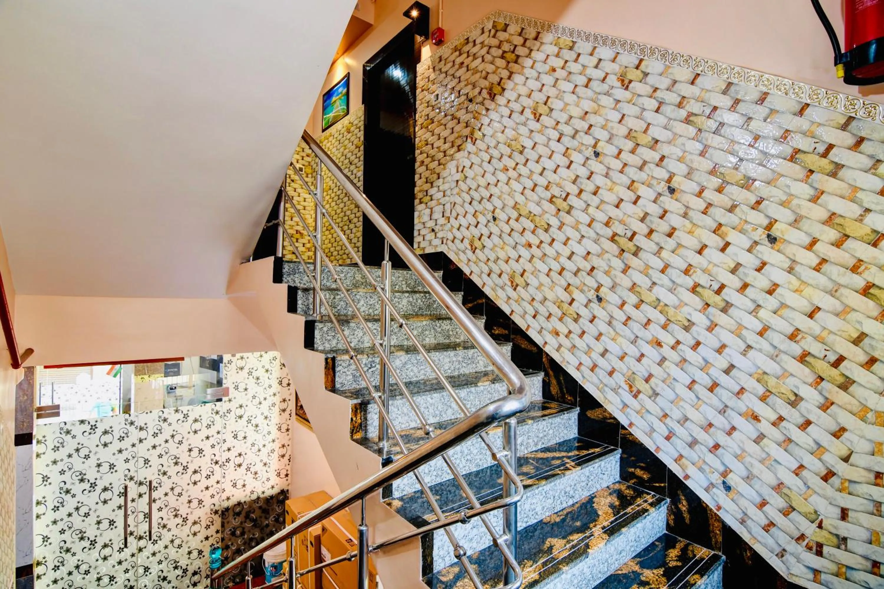 Lobby or reception in HOTEL KANAN INN