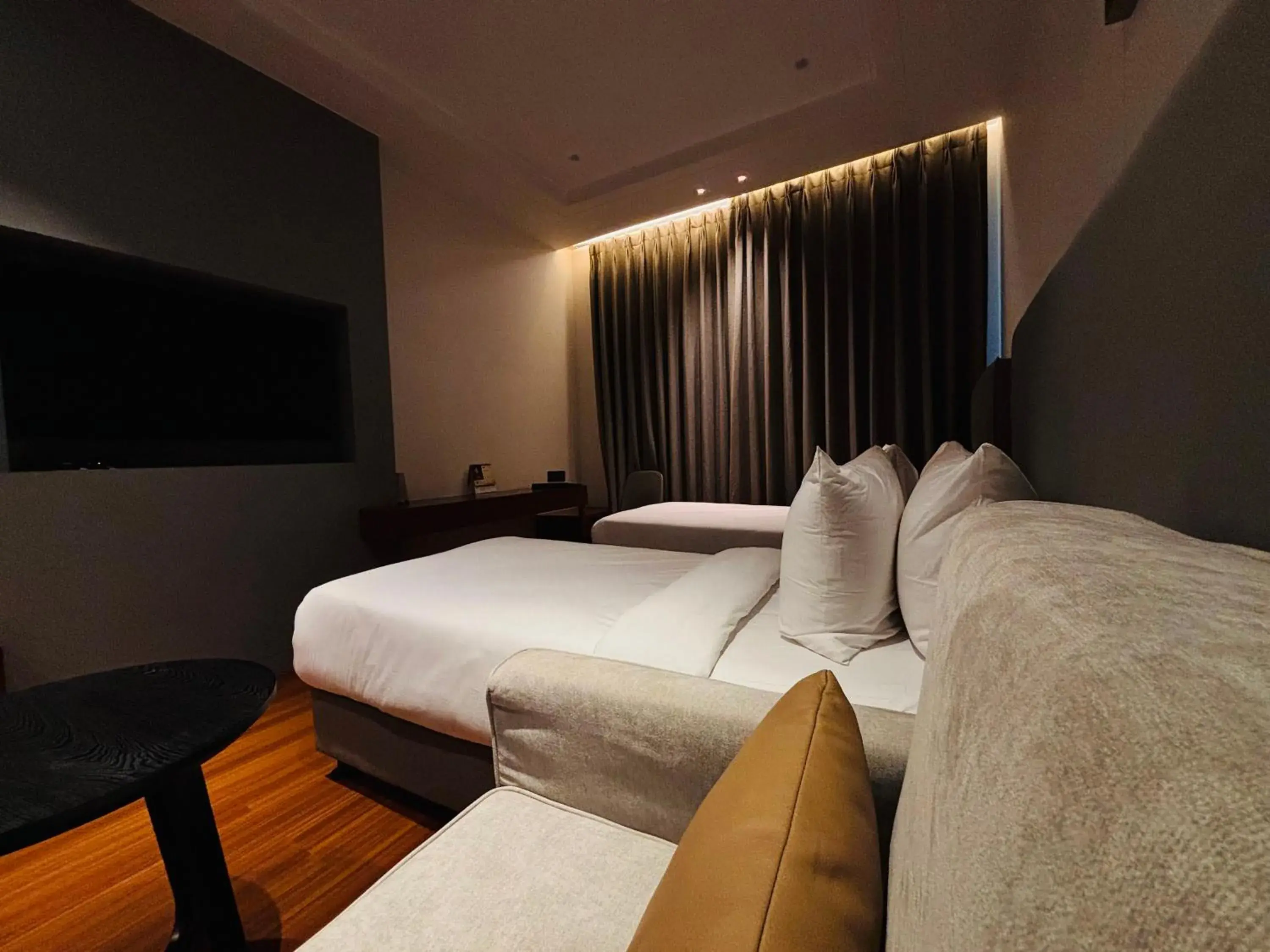 Deluxe Twin Room in Pride Elite Haridwar Deluxe Twin Room in Pride Elite Haridwar