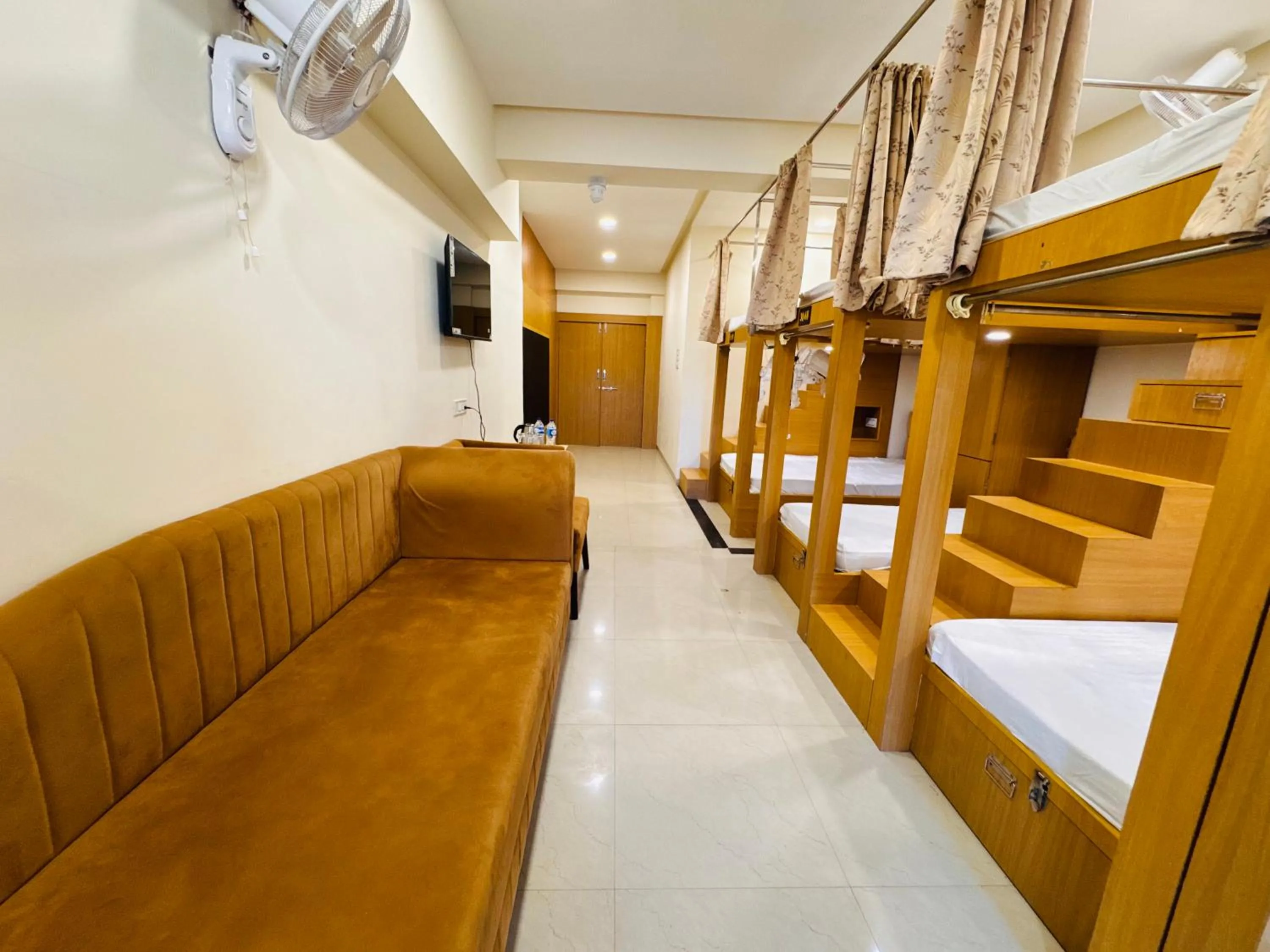 Bed in Hotel Shivlok