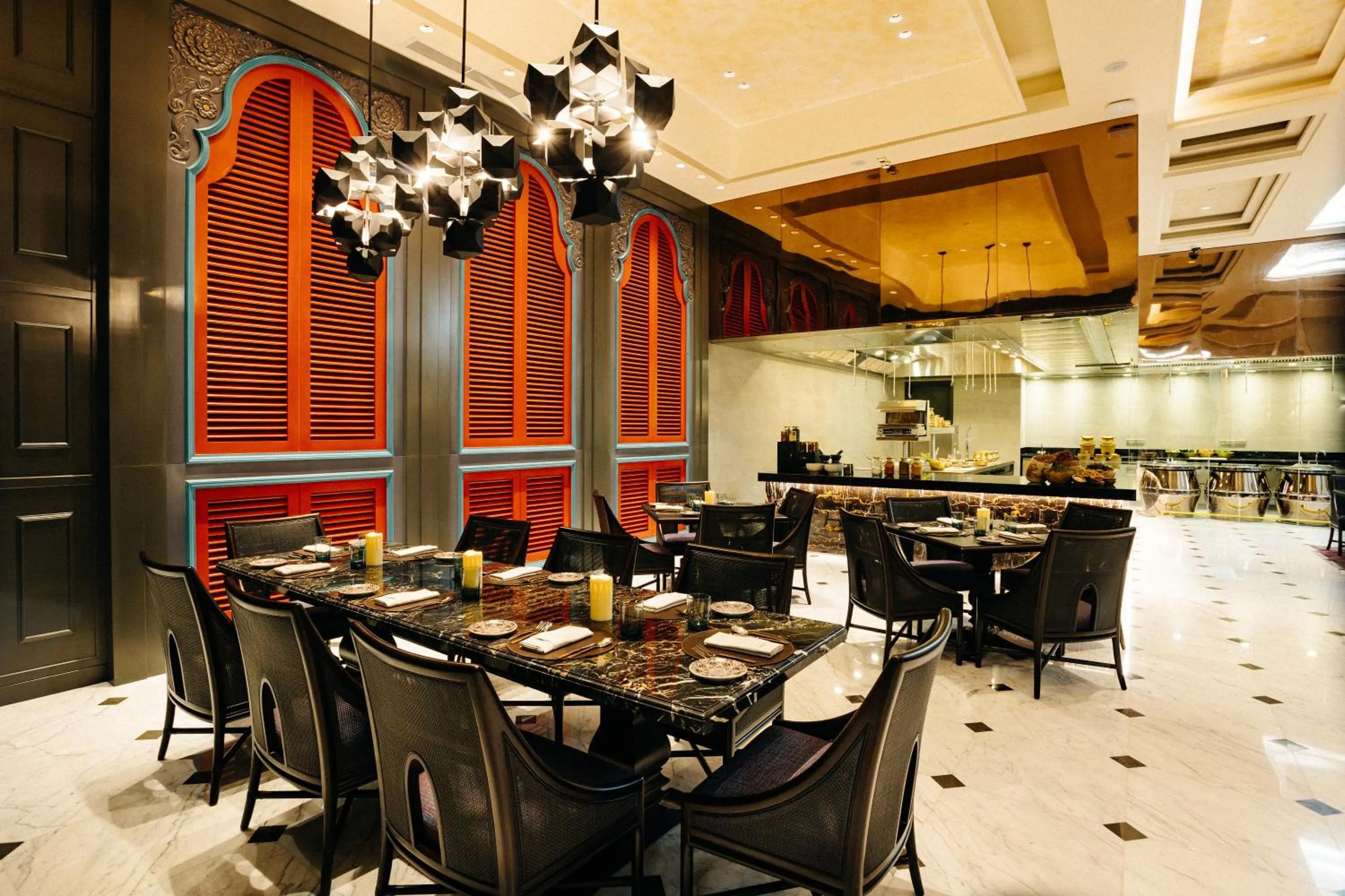 Restaurant/places to eat in Cinnamon Life at City of Dreams