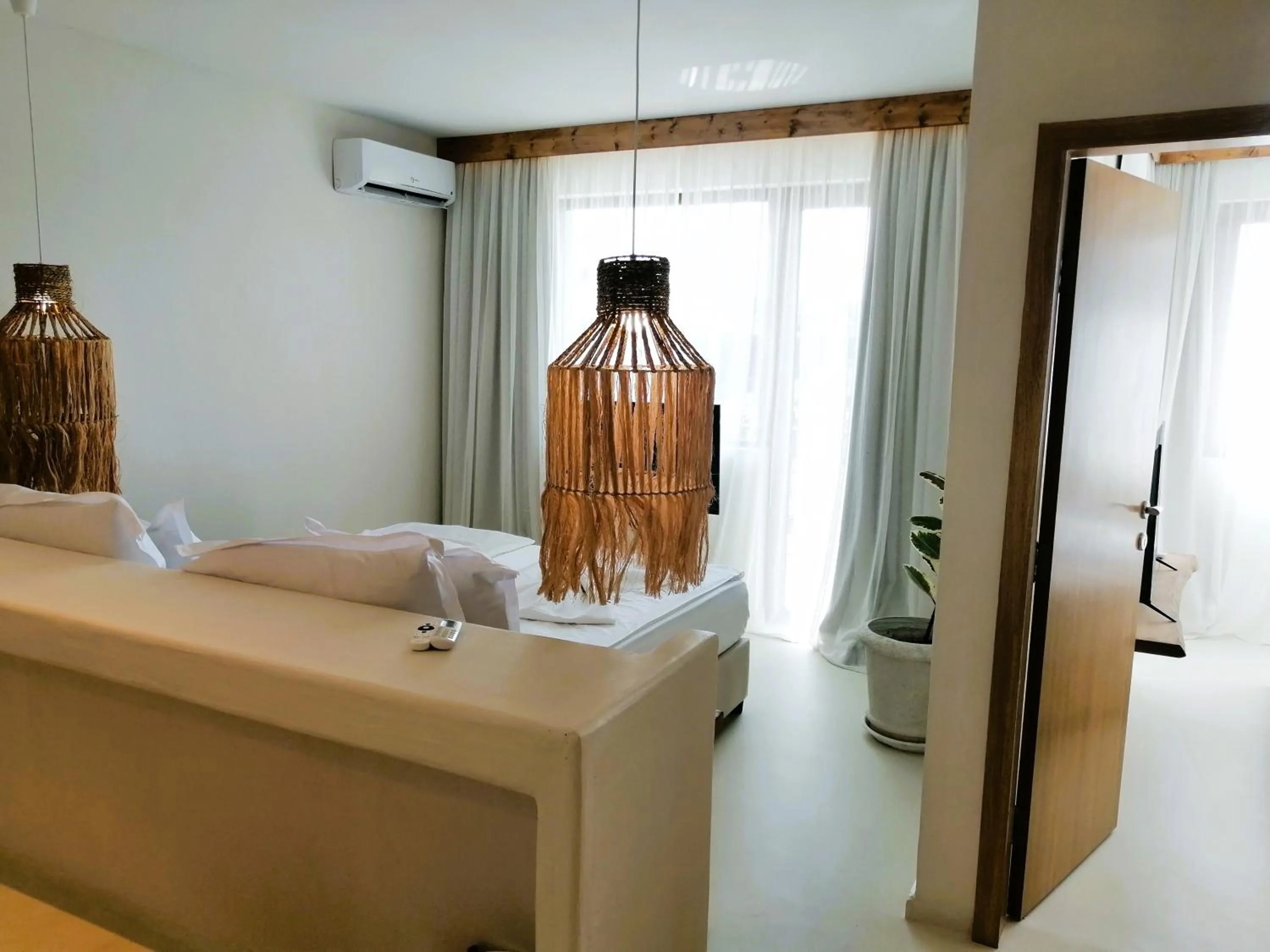 Bed in PARADISE Bay Hotel