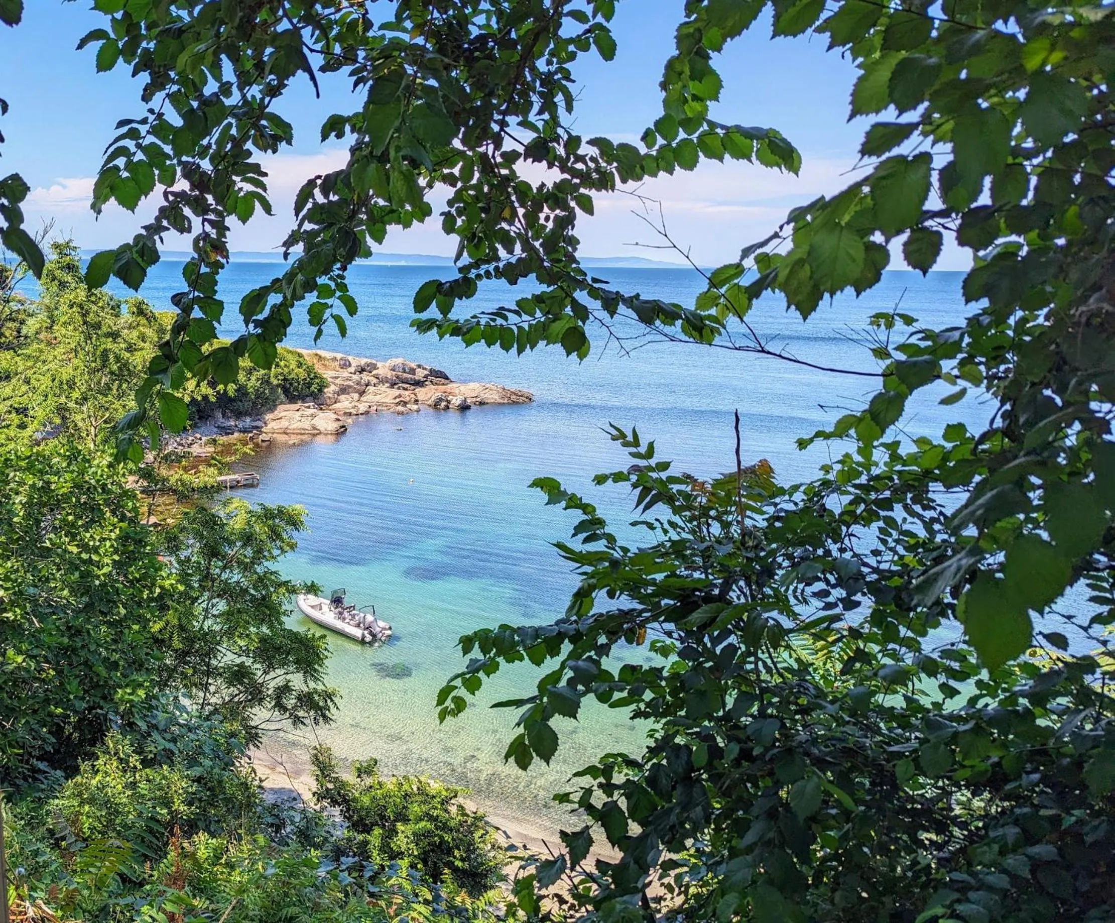 Nearby landmark in PARADISE Bay Hotel