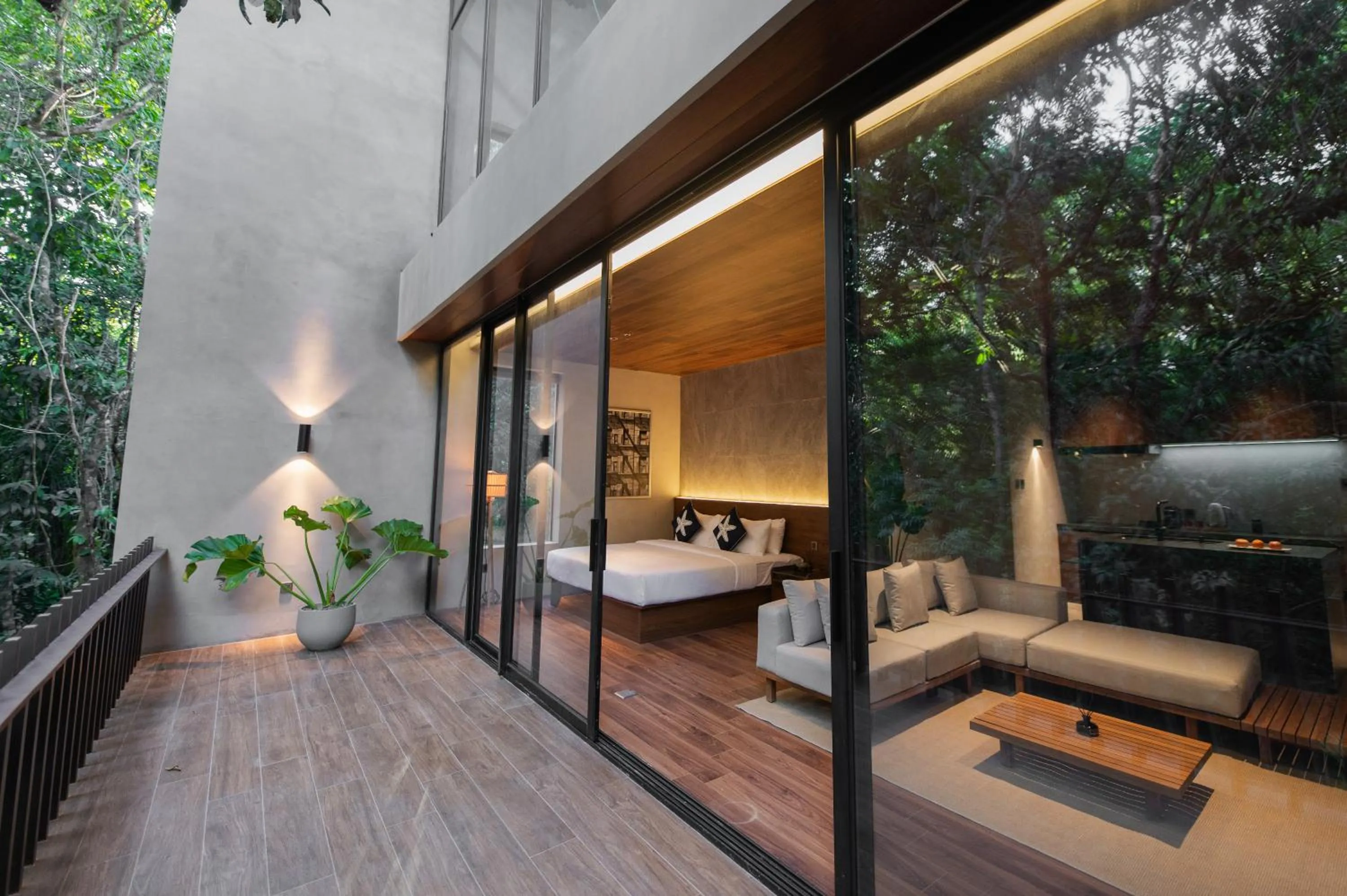 Bed in Piece Lio from Japan Managed by H Hospitality Group