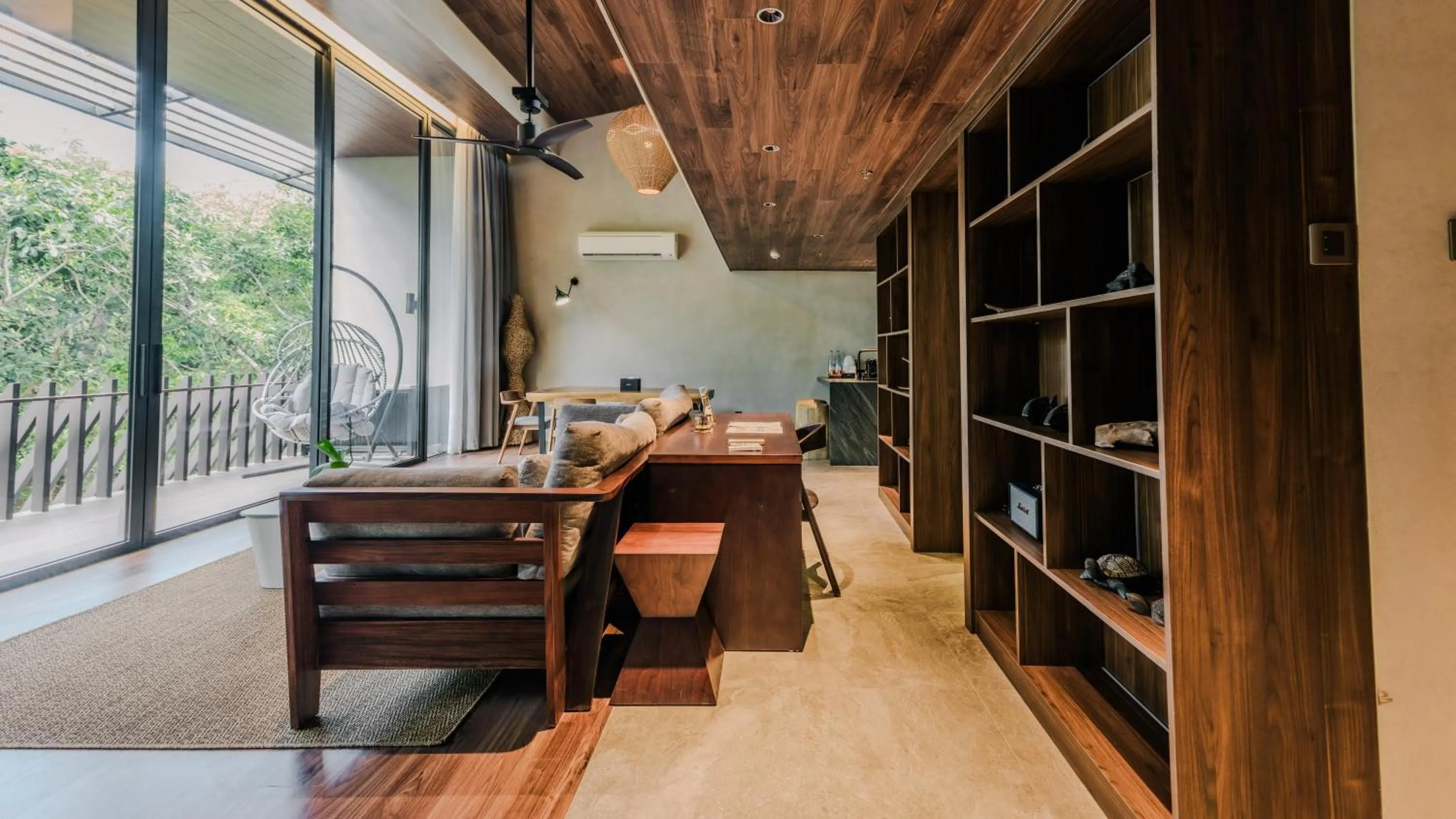 Piece Lio from Japan Managed by H Hospitality Group