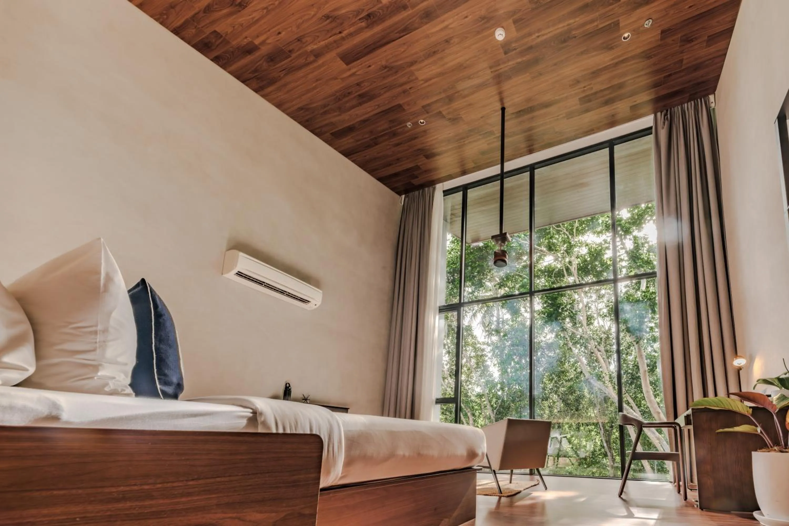 Bed in Piece Lio from Japan Managed by H Hospitality Group