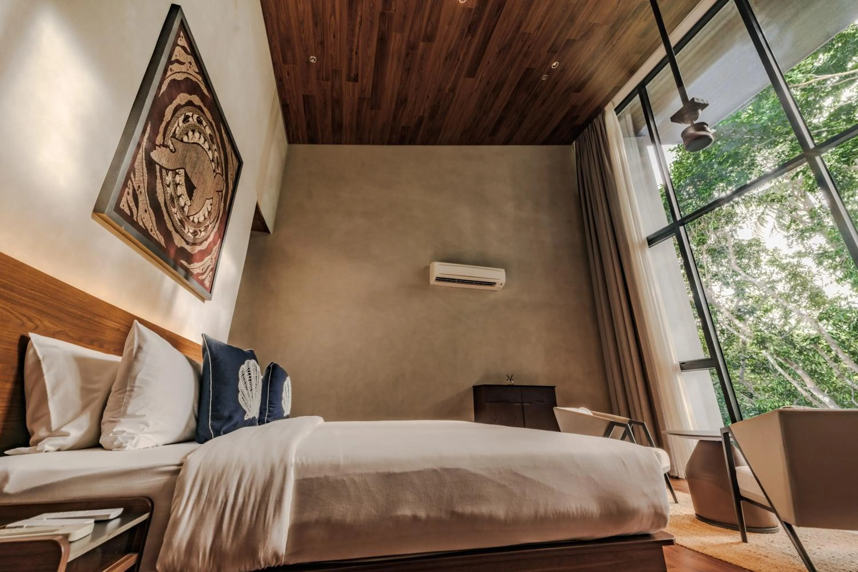 Bed in Piece Lio from Japan Managed by H Hospitality Group