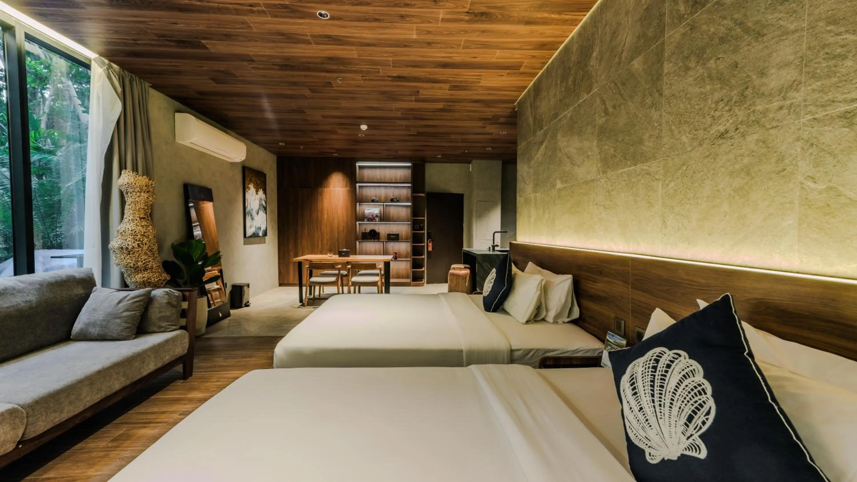 Bed in Piece Lio from Japan Managed by H Hospitality Group