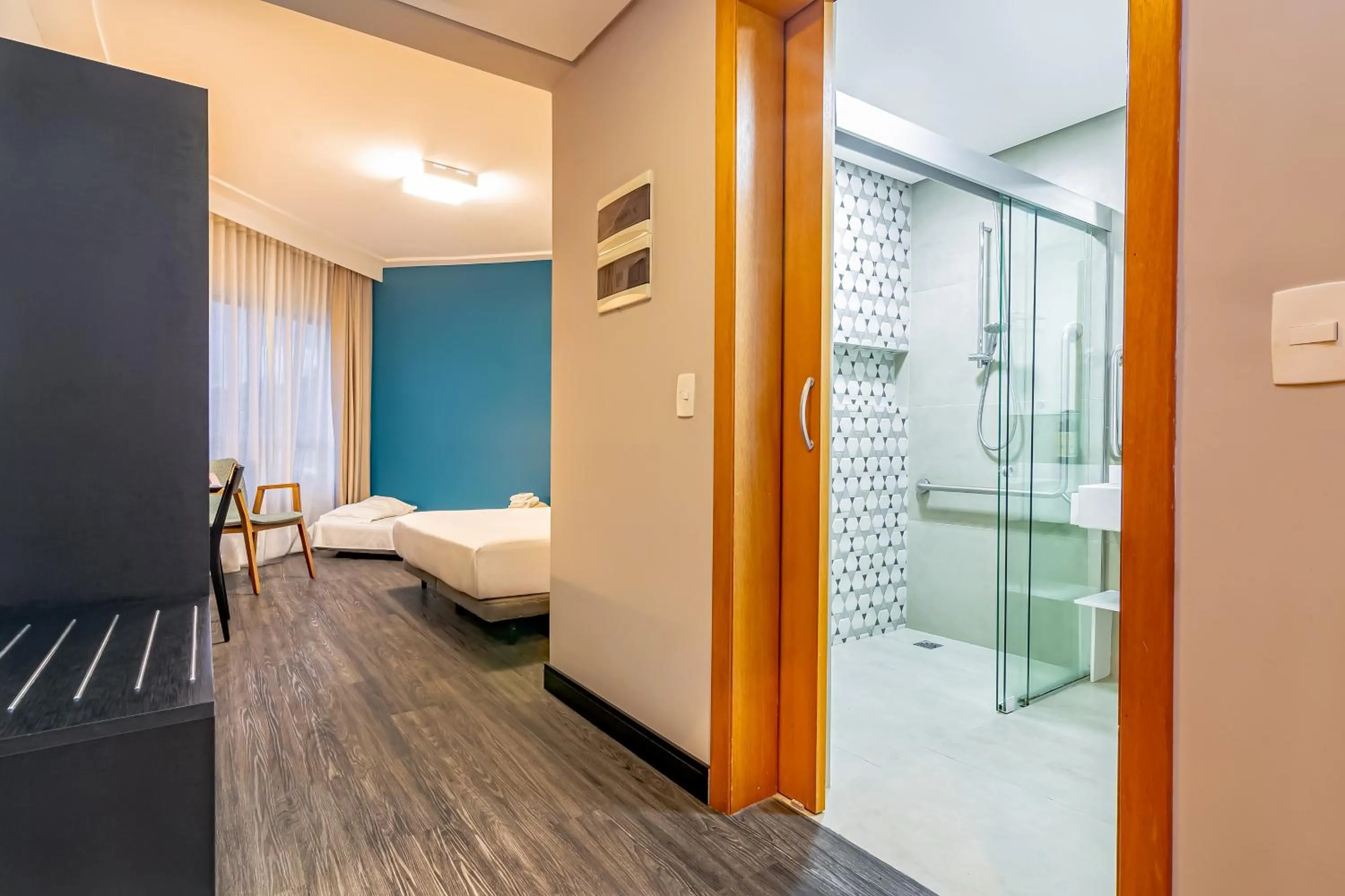 acessibility, Bed in Mercure Florianópolis