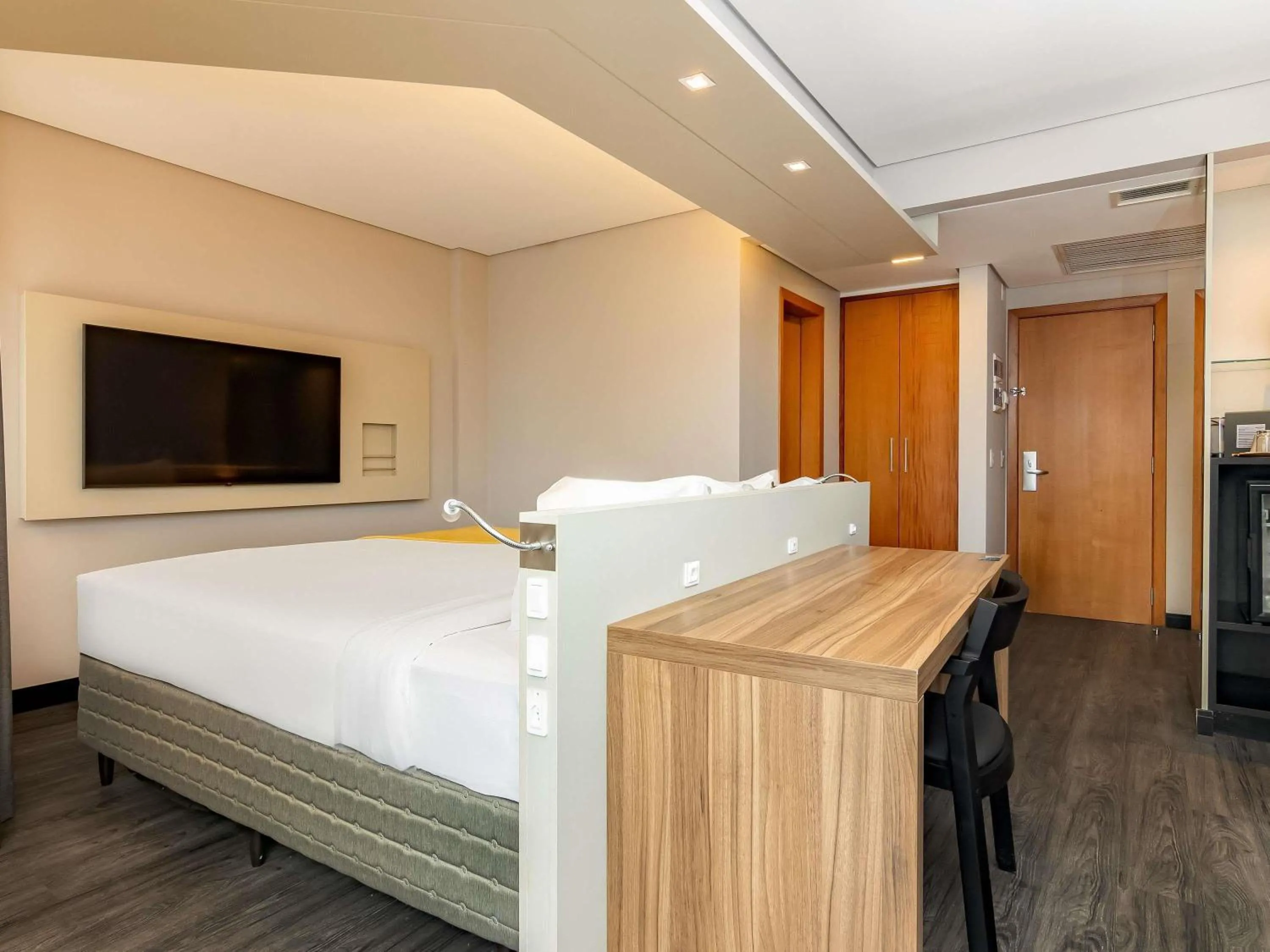 Bedroom, Bed in Mercure Florianópolis