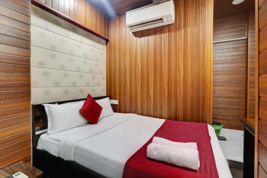 Bed in Hotel O Amma bhau residency