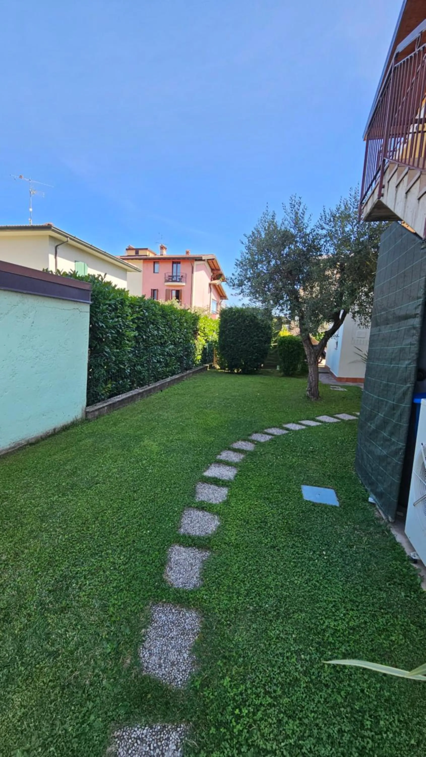 Garden view in B&B Sandra