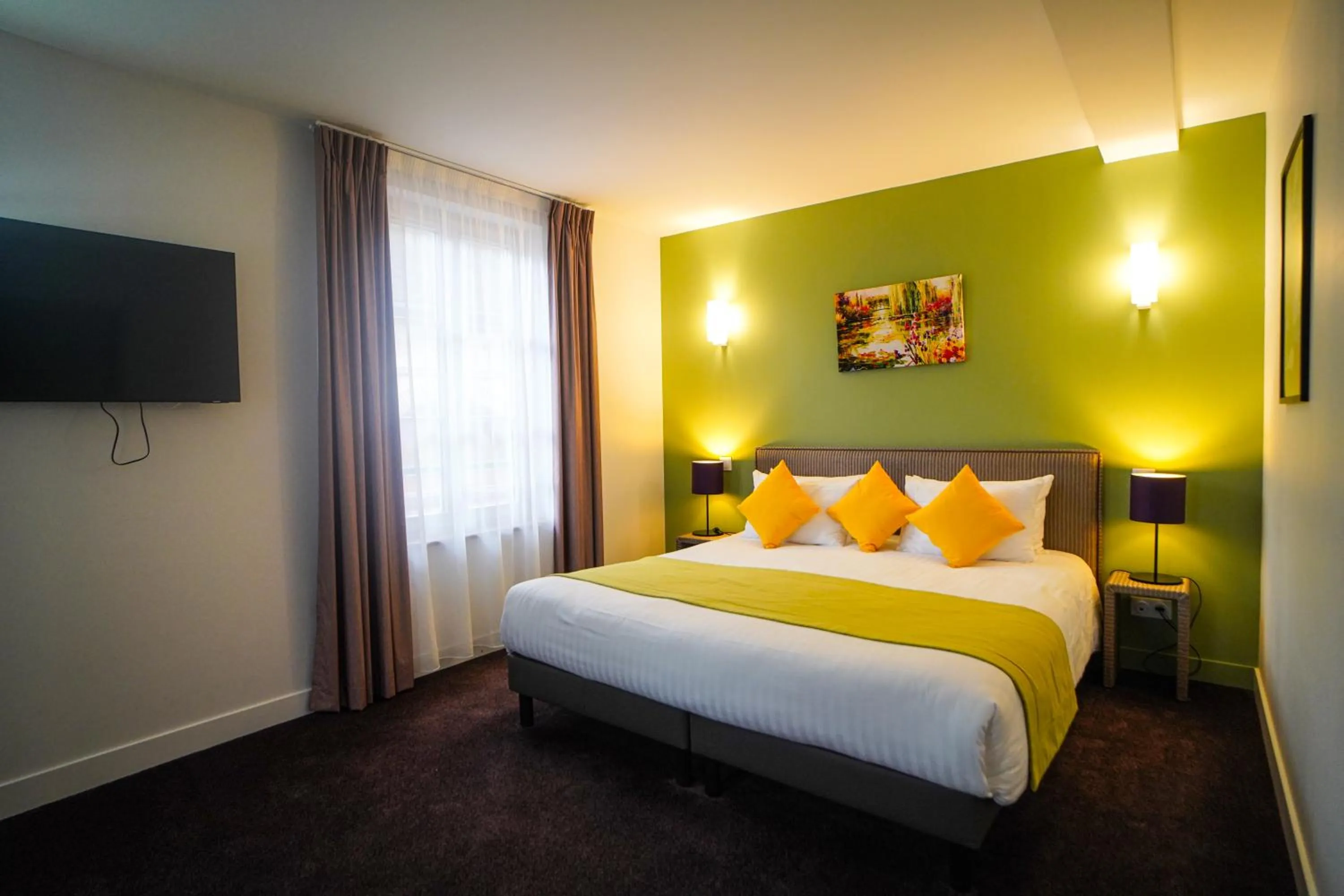 Bed in Hôtel de la Croix Blanche