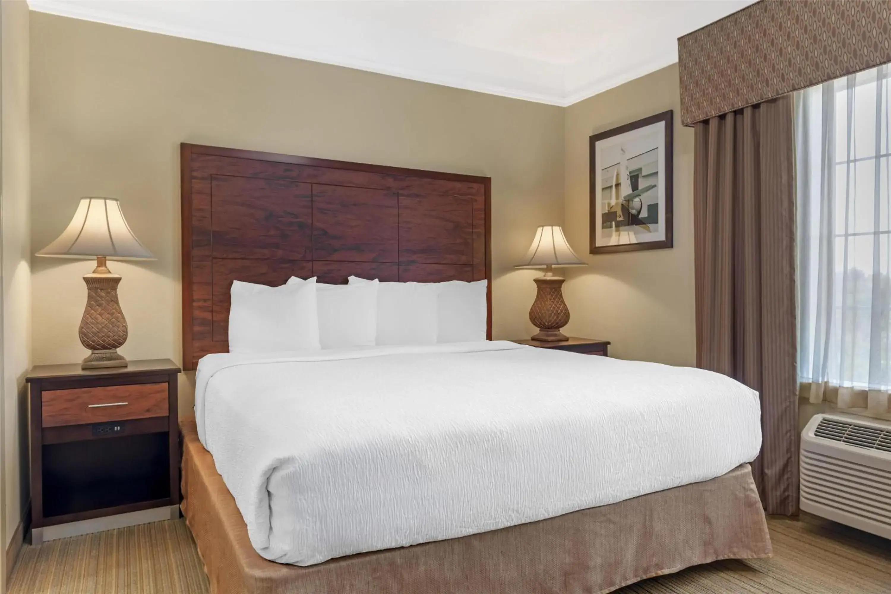 King Suite with Sofa Bed and Mobility Accessible Walk in Shower in Best Western Plus Monica Royale Inn & Suites King Suite with Sofa Bed and Mobility Accessible Walk in Shower in Best Western Plus Monica Royale Inn & Suites