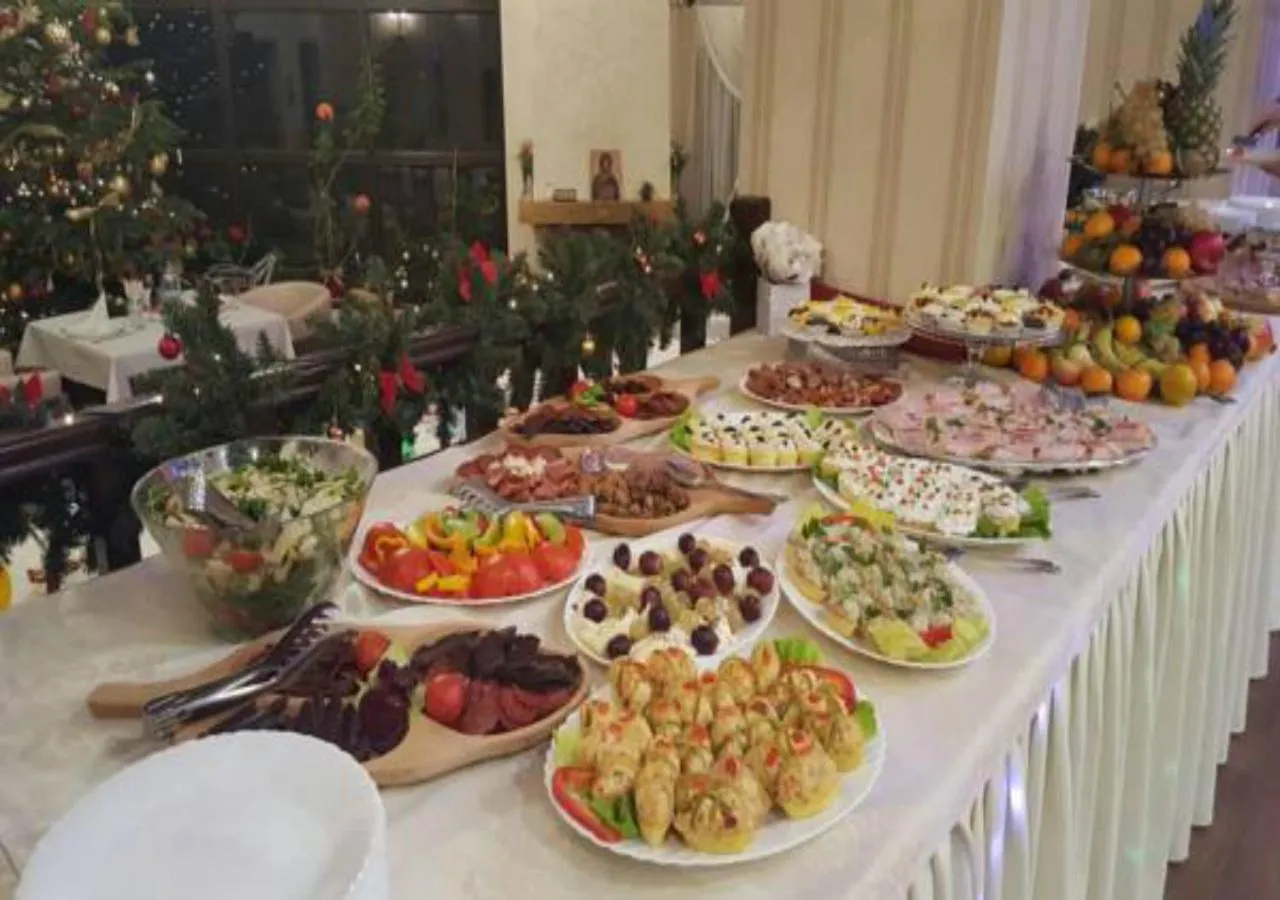 Dinner in Pensiunea Poiana Viselor