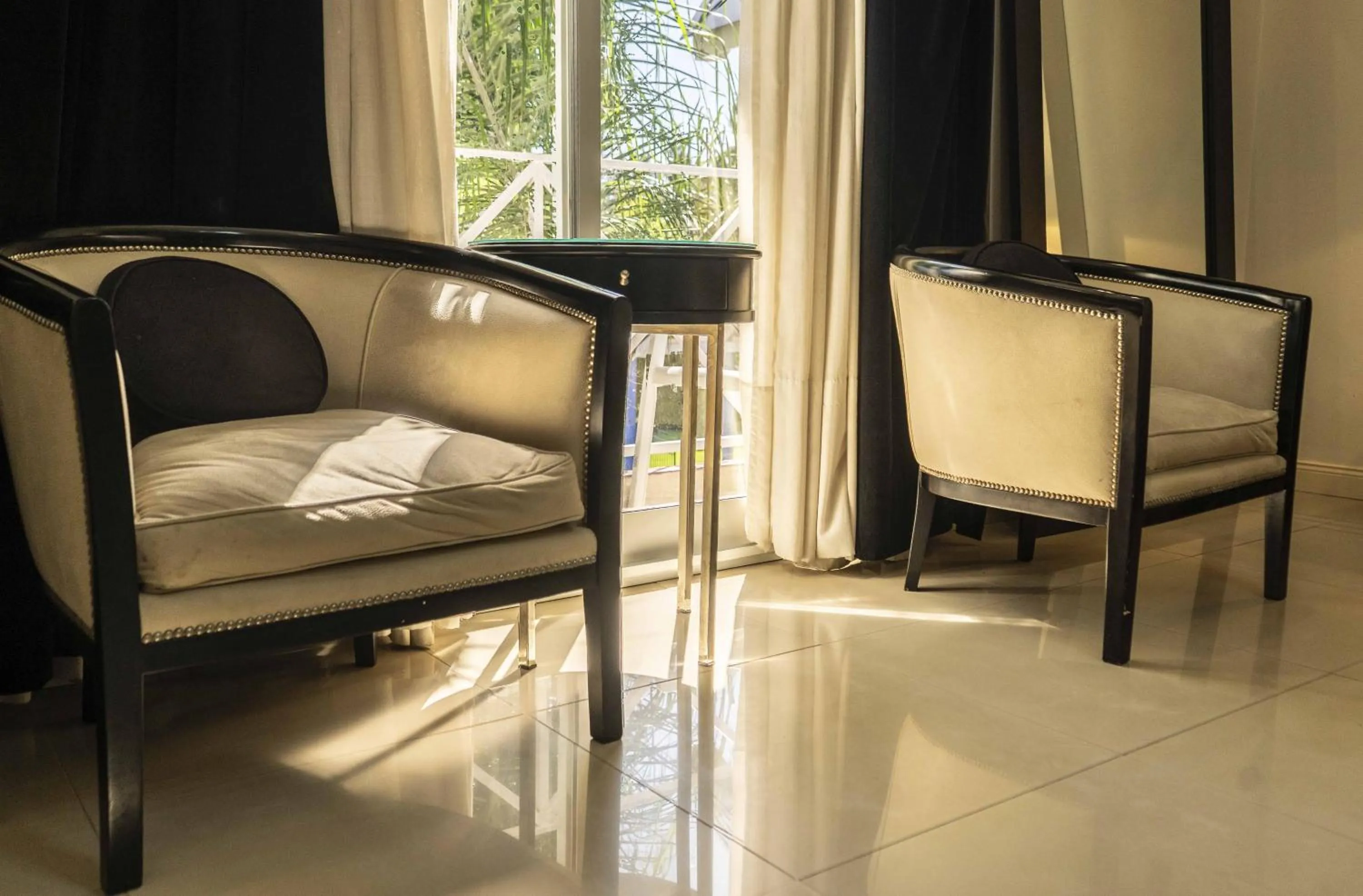 Posada Suiza by Prima Collection