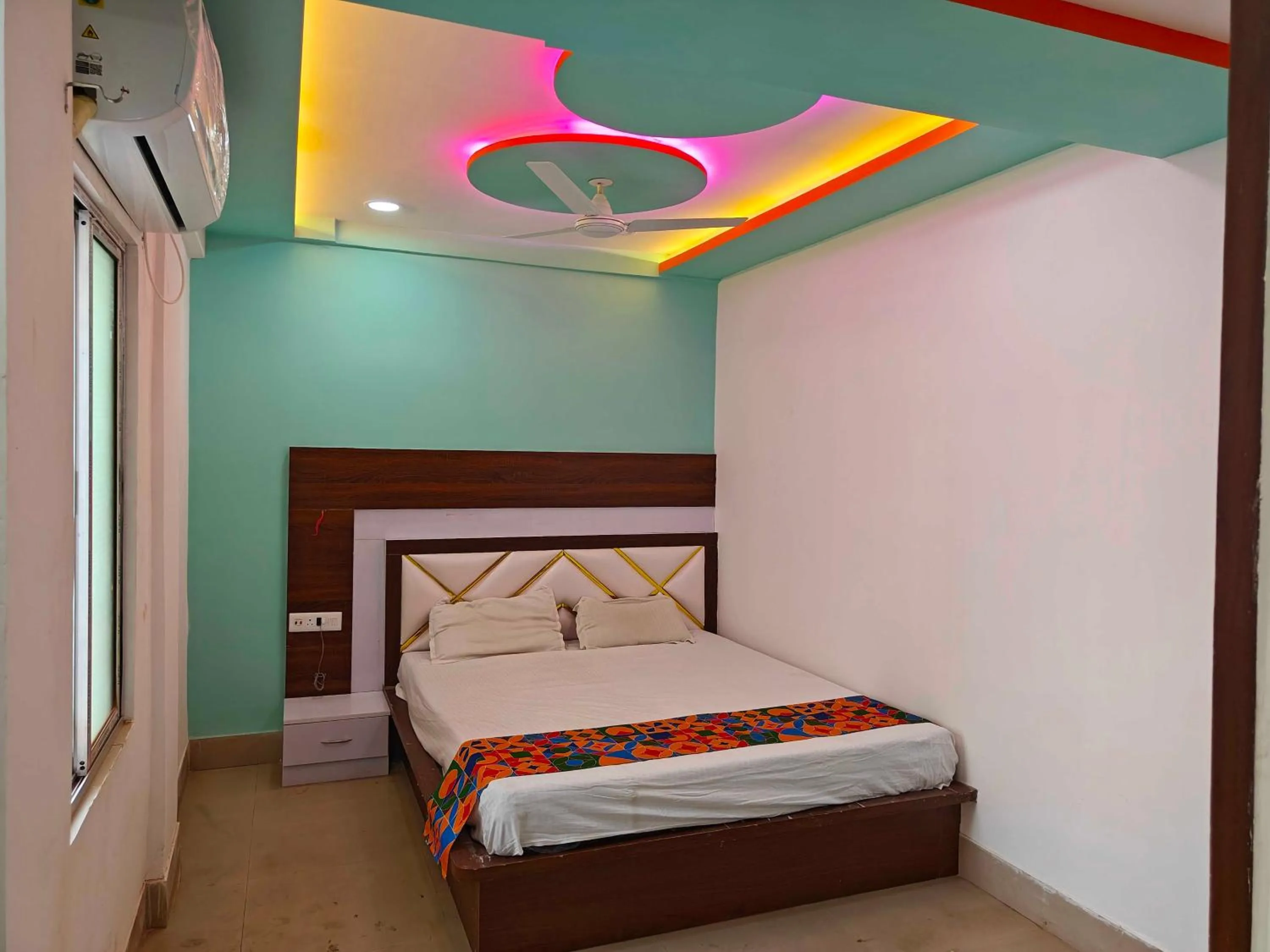 Bedroom, Bed in Hotel O Westin Regency