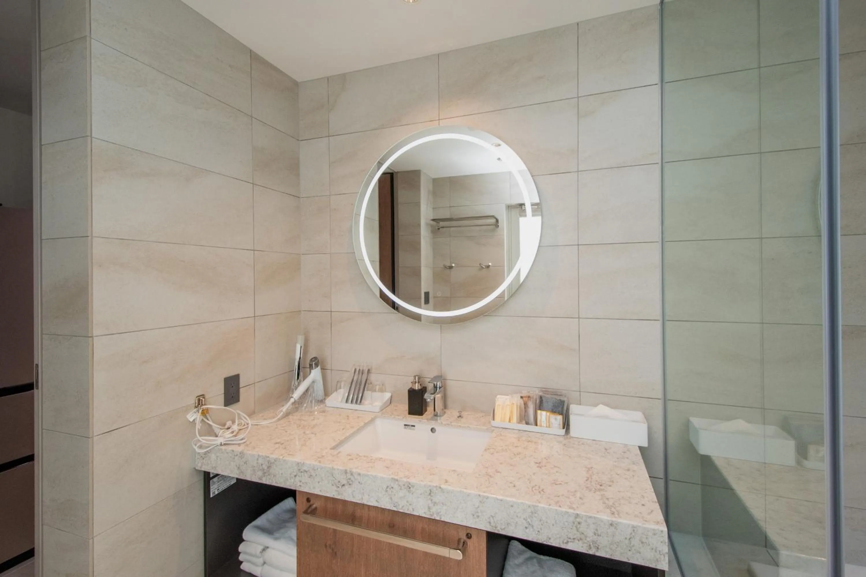 Bathroom in pool villa Sanrriott Okinawa Motobu