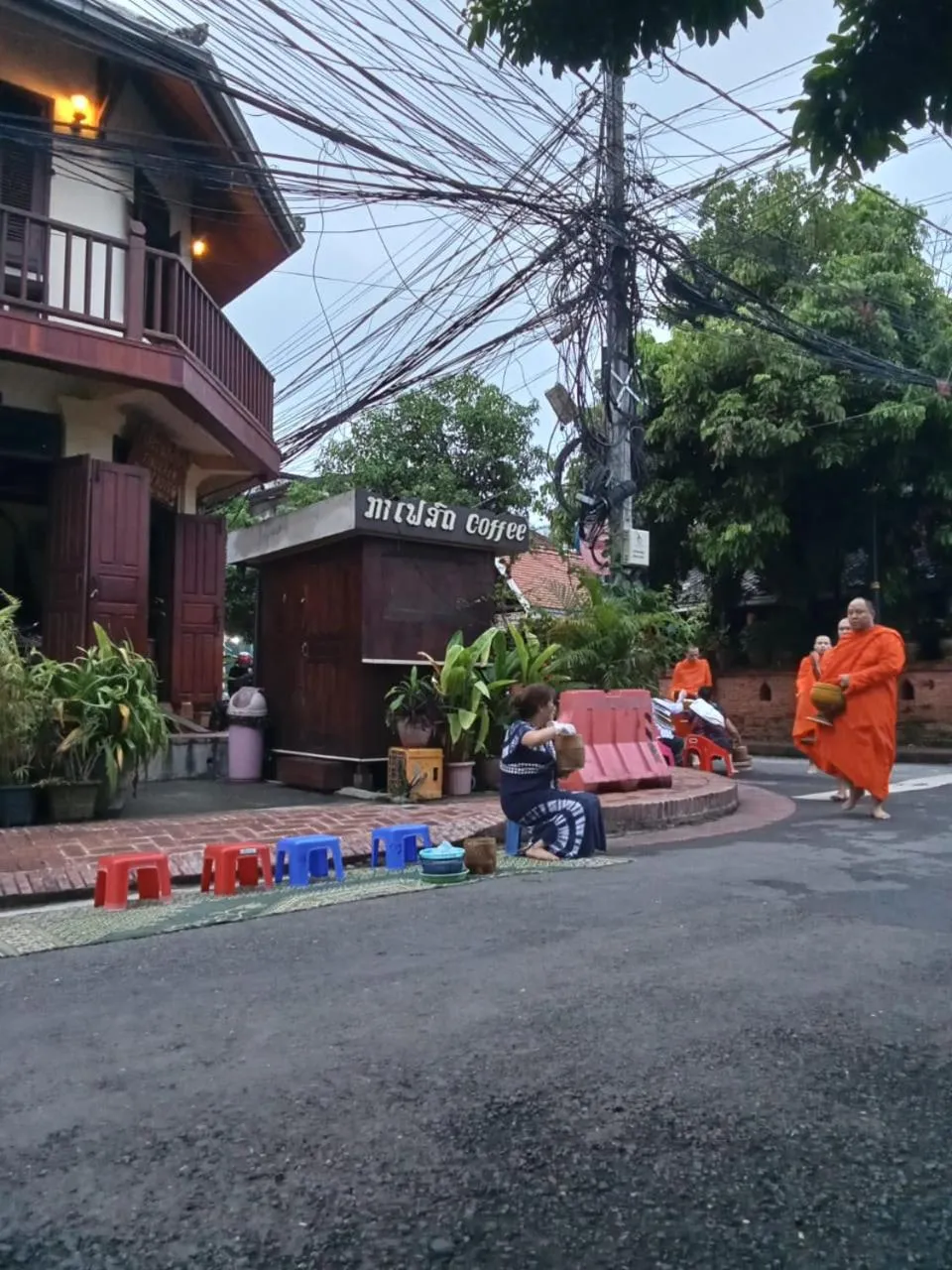 Quiet street view in Tingkham Guesthouse