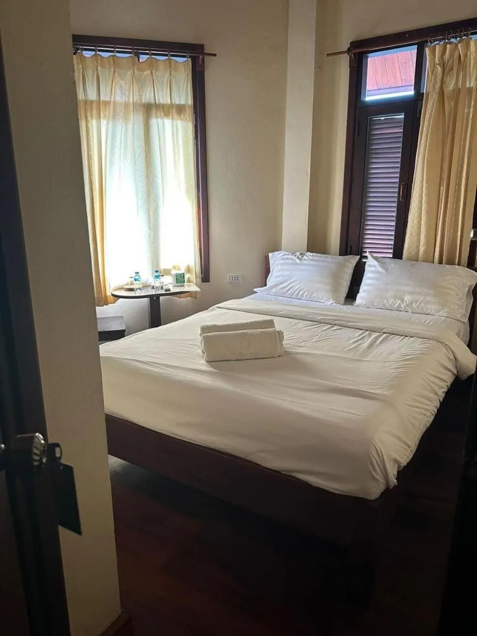 Bedroom, Bed in Tingkham Guesthouse