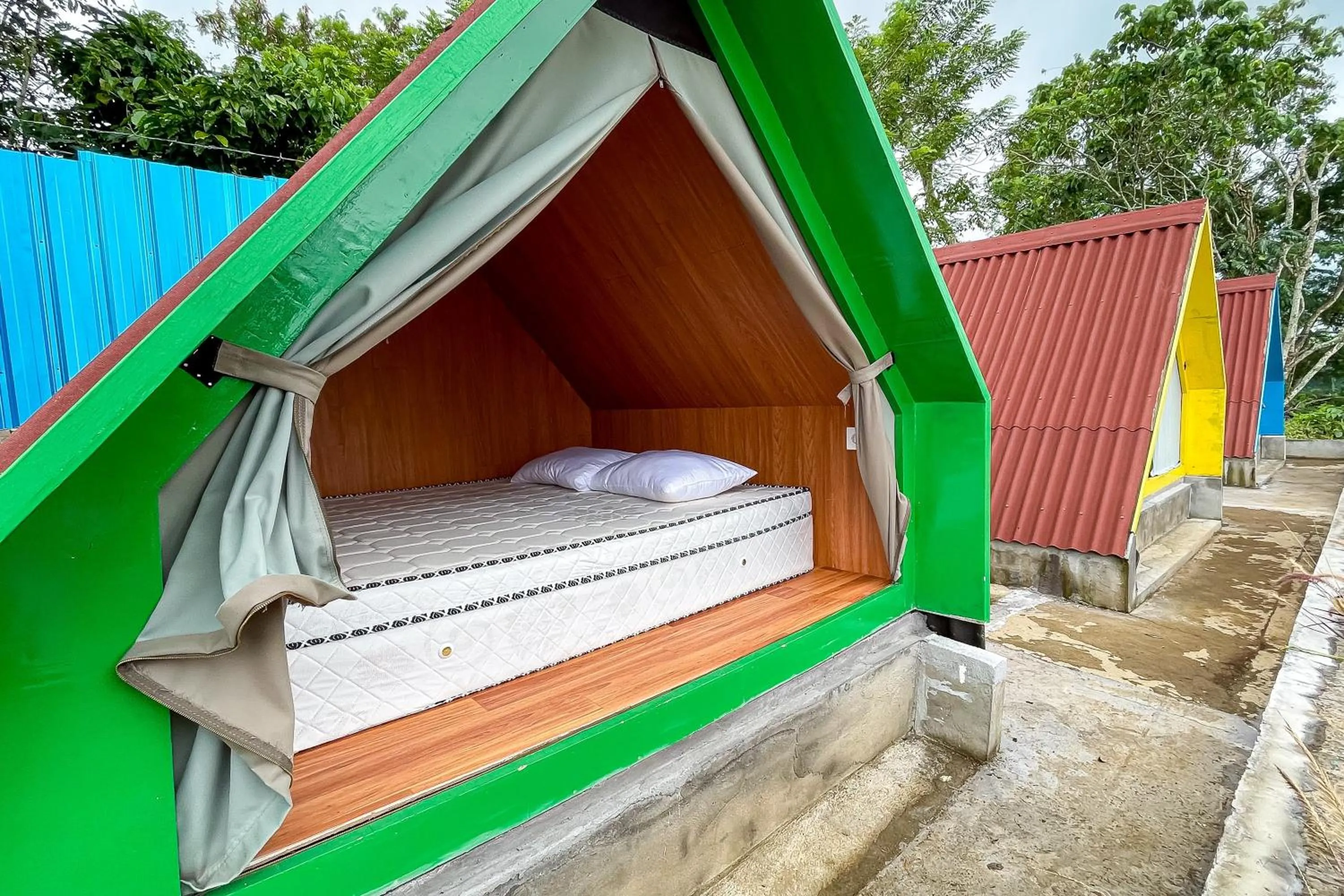 Bedroom, Bed in Rainbow Glamping