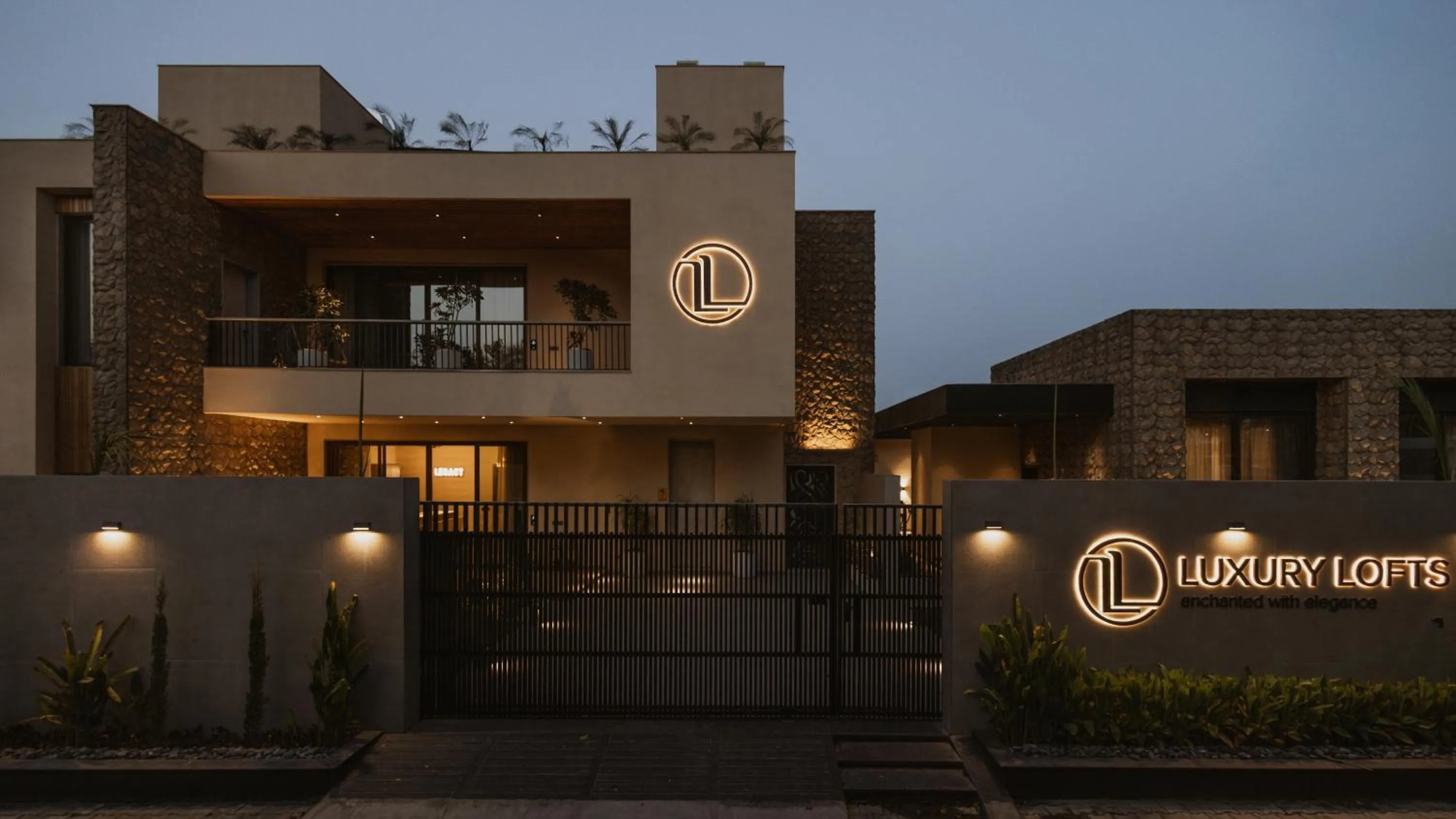 Property building in Luxury Lofts