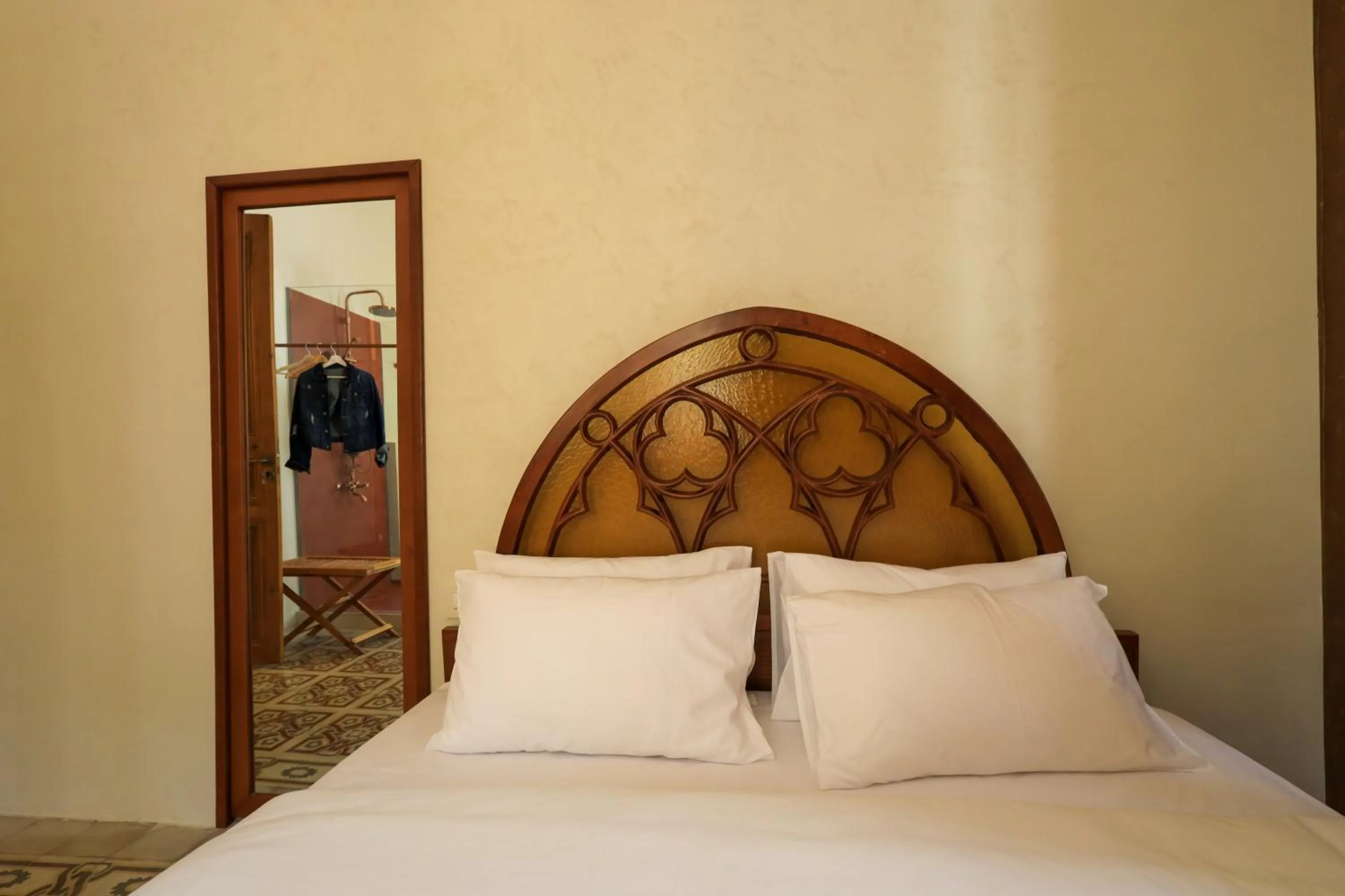 Bed in Beit Toureef - HOME