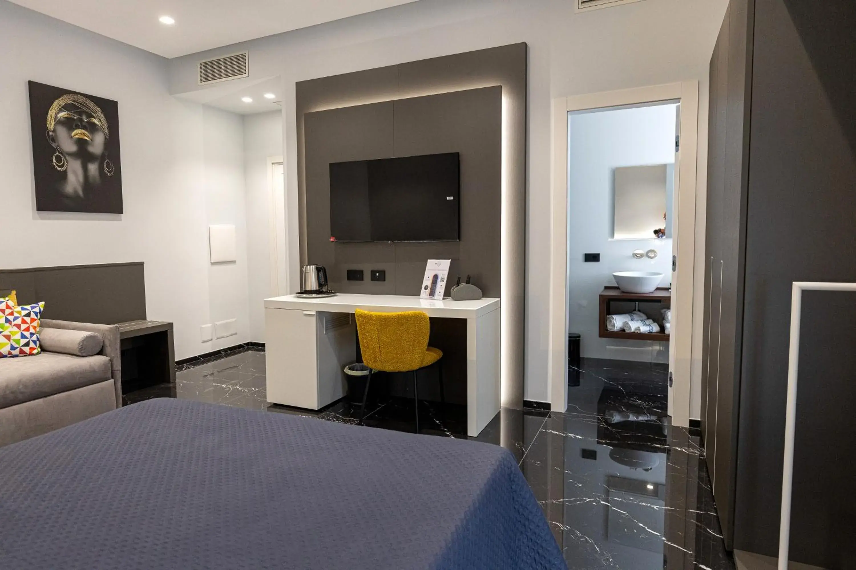 Superior Quadruple Room in Boutique House Palla & Partner's Superior Quadruple Room in Boutique House Palla & Partner's