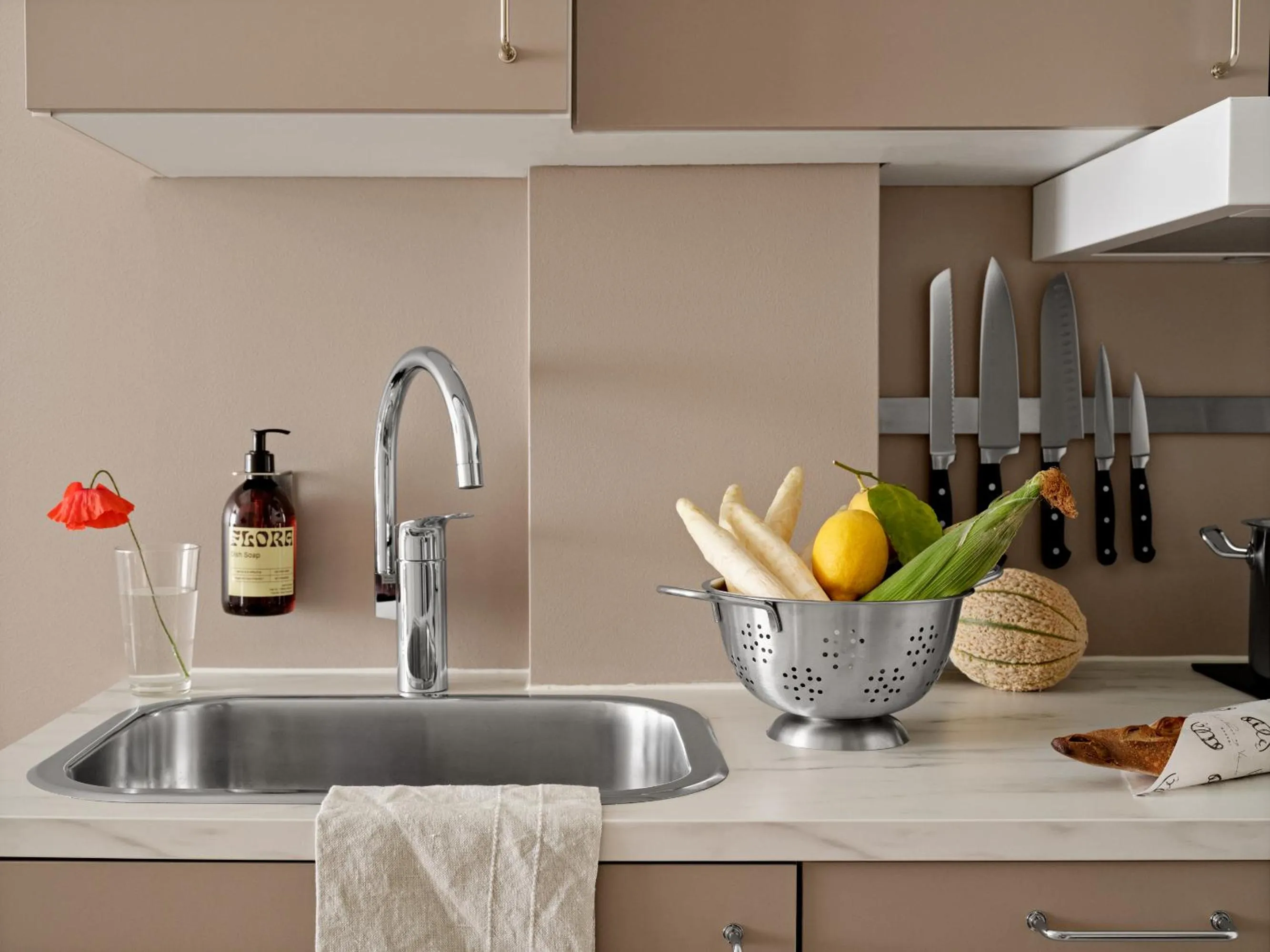 Flora Apartment Hotel