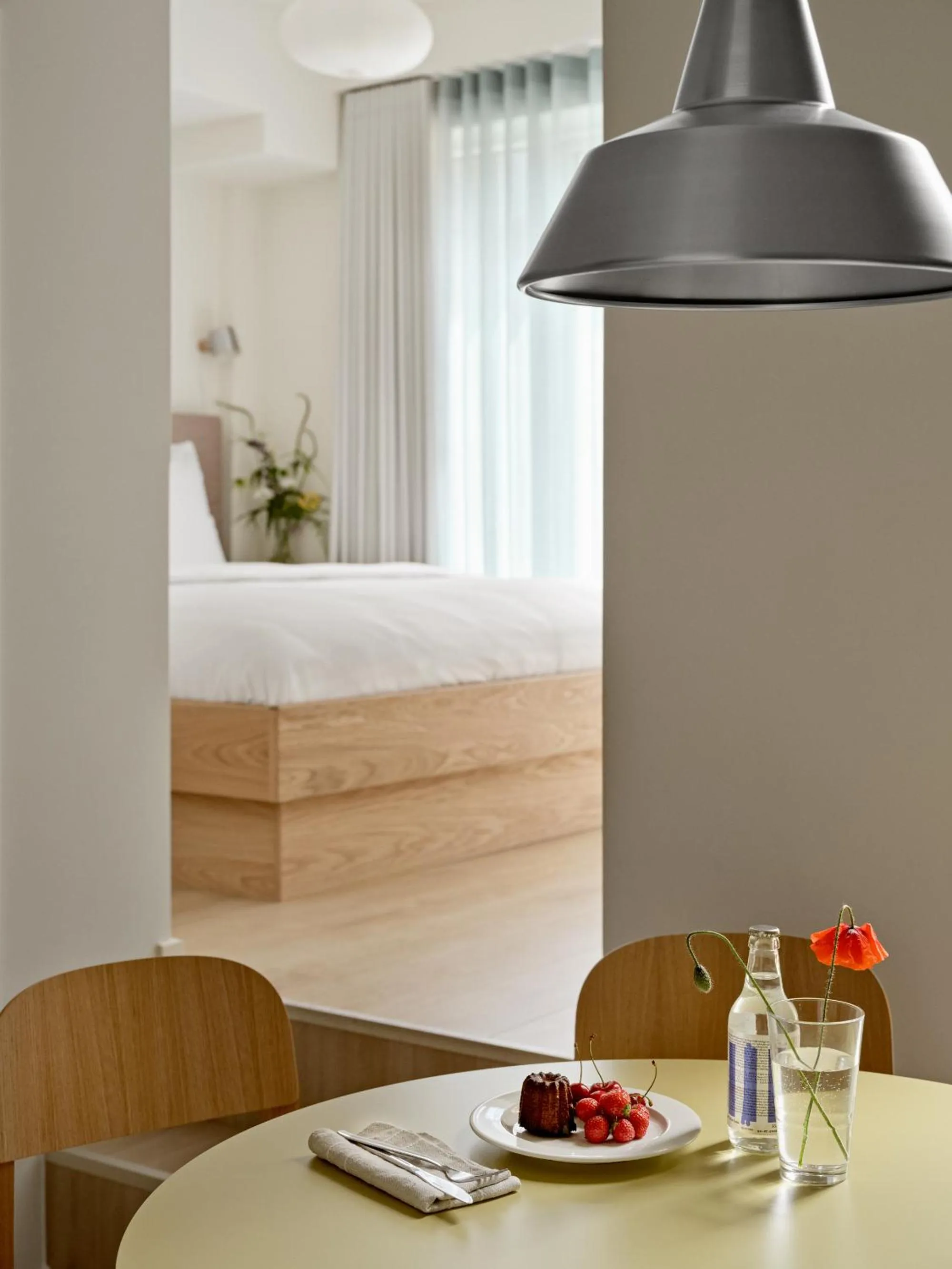 Bed in Flora Apartment Hotel