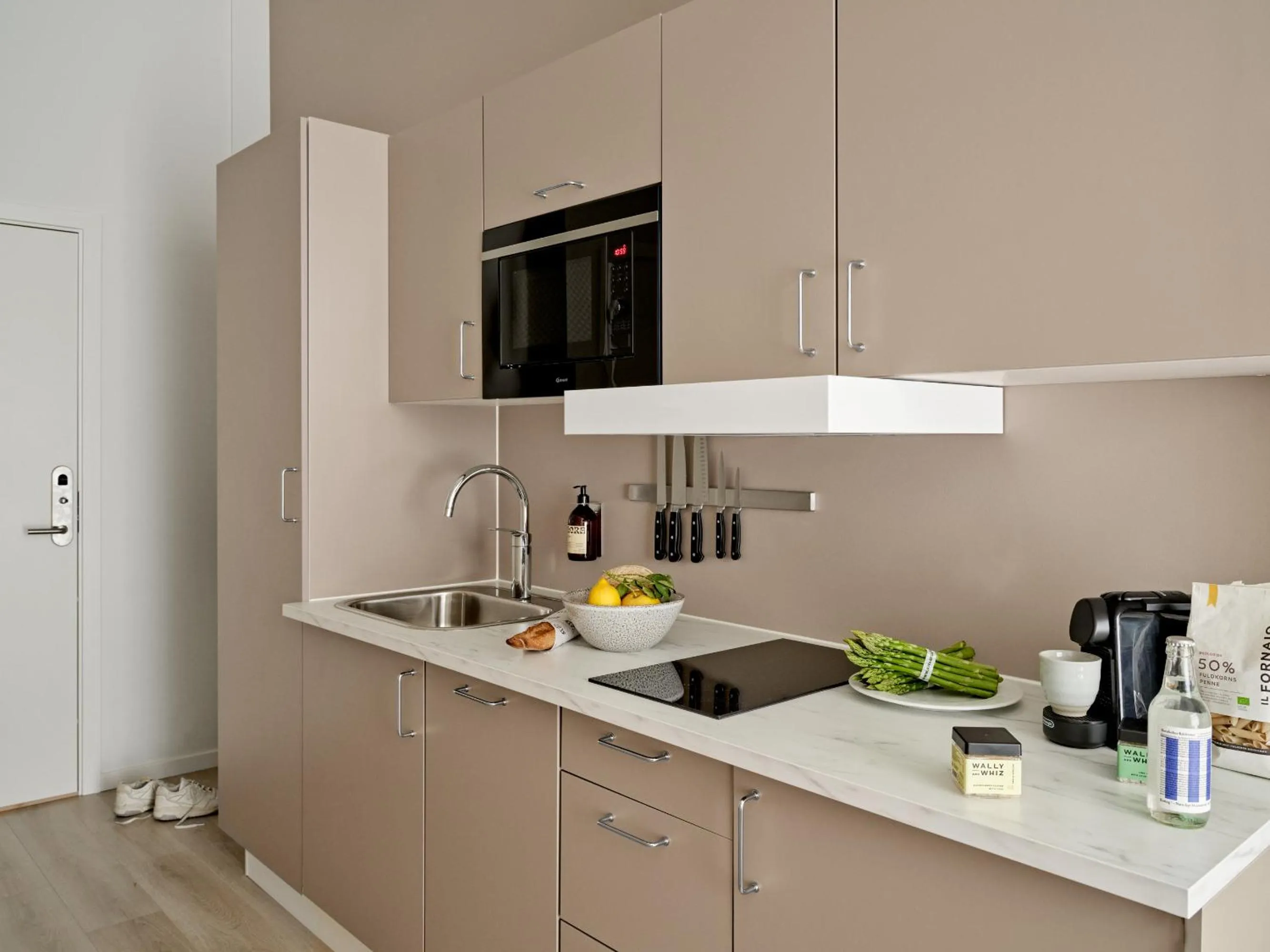 Flora Apartment Hotel