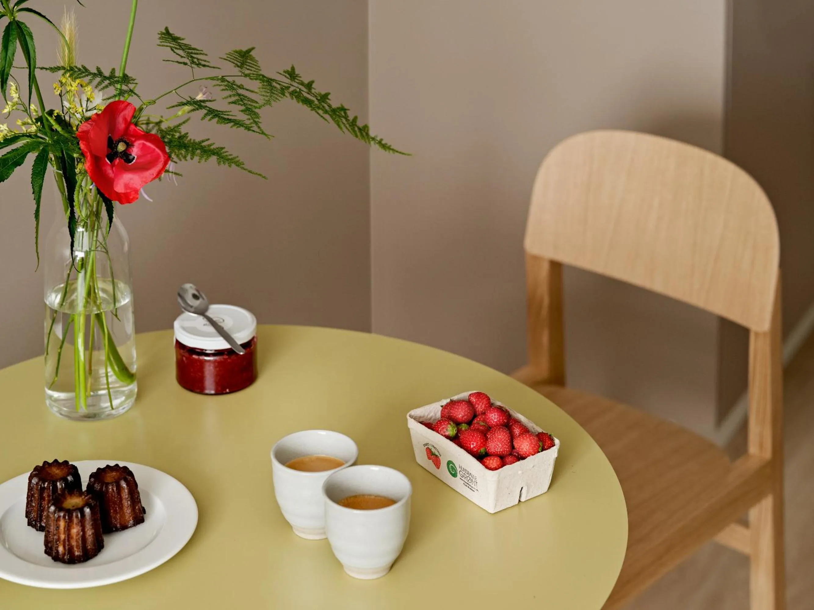 Flora Apartment Hotel